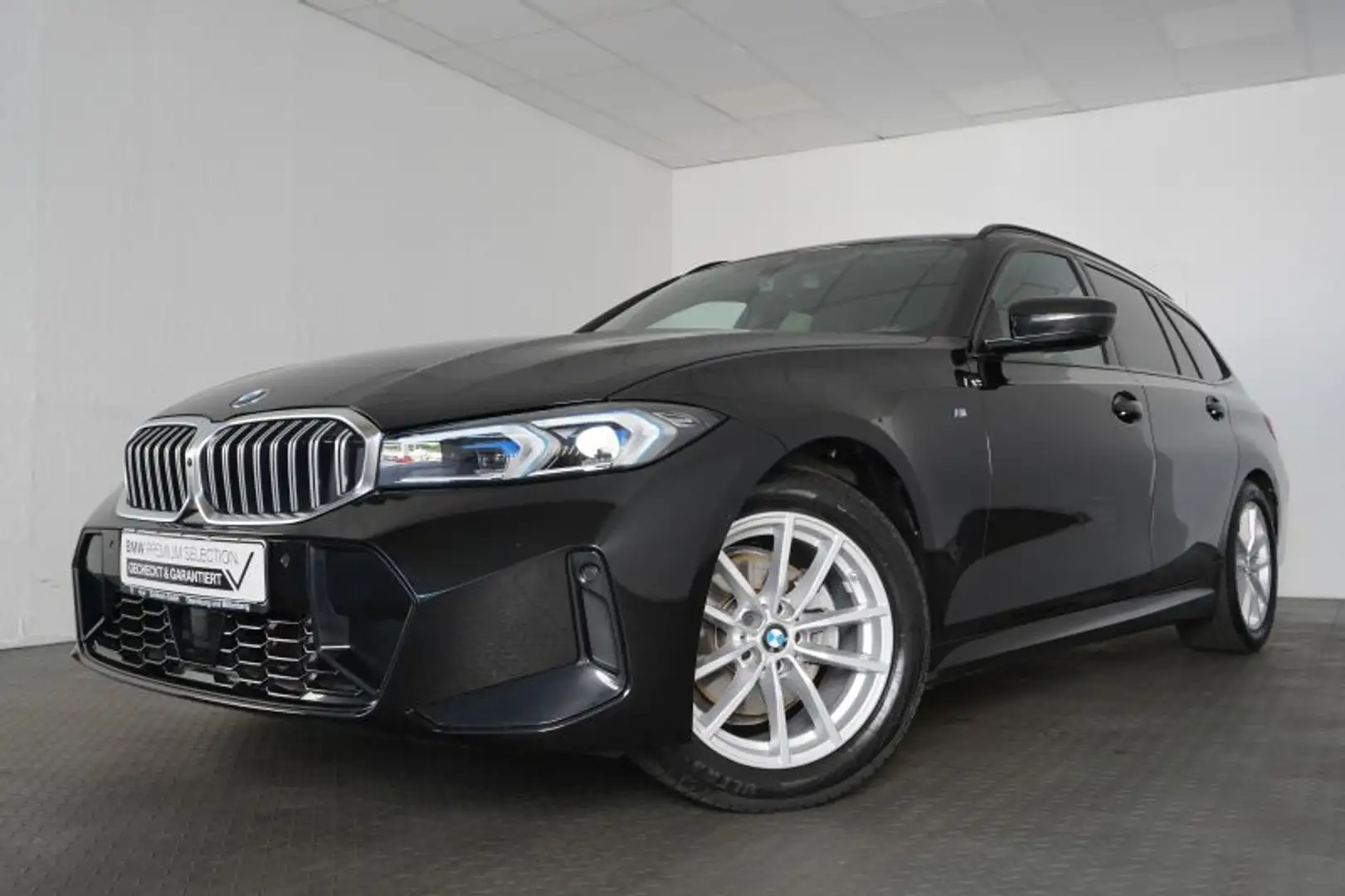 BMW 320 i Touring M Sportpaket *PGSD.INNOPAKET* Schwarz - 2