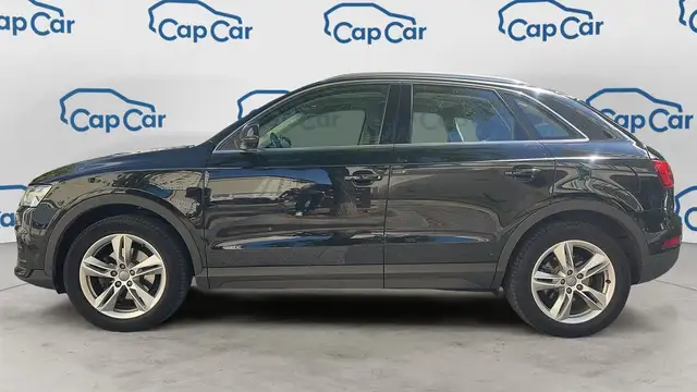 Audi Q3 view 2