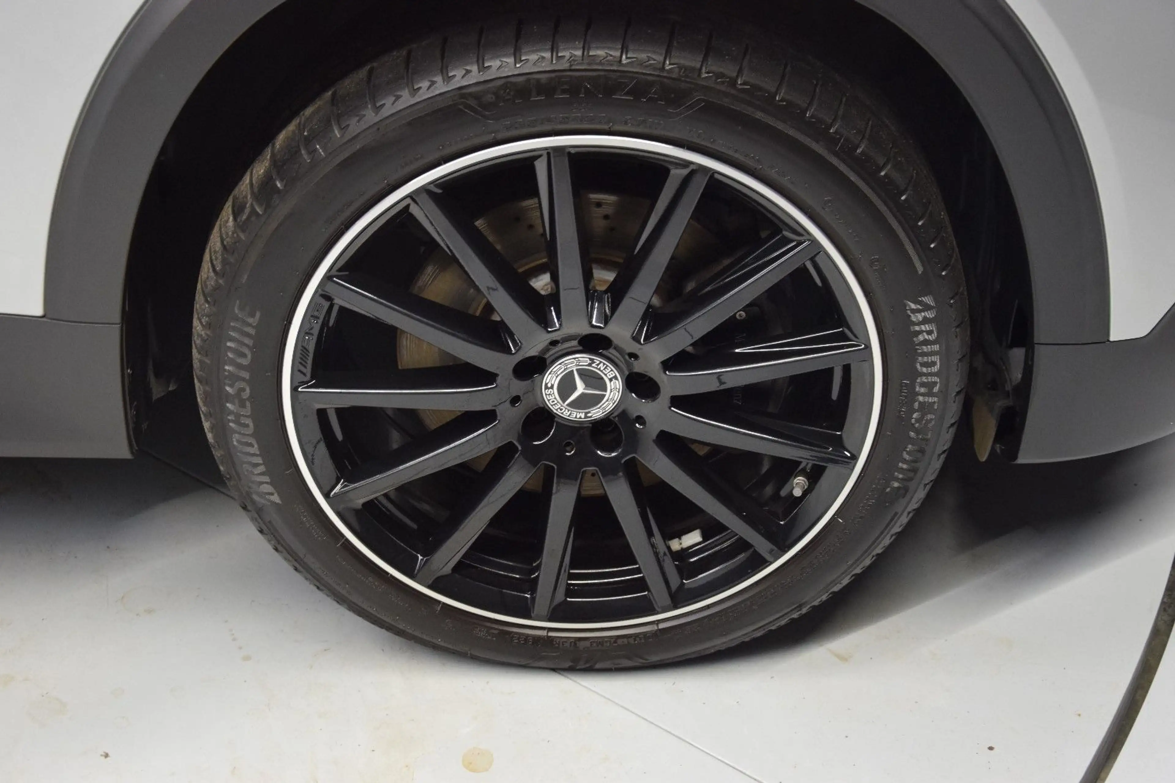 Mercedes-Benz GLB 220 d AMG Line Pano. Kamera LED AHK 20 Zoll — photo 14