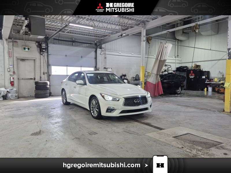 2024 Infiniti Q50 LUXE *AWD* Cuir * Toit * Camera * Mags * Carplay