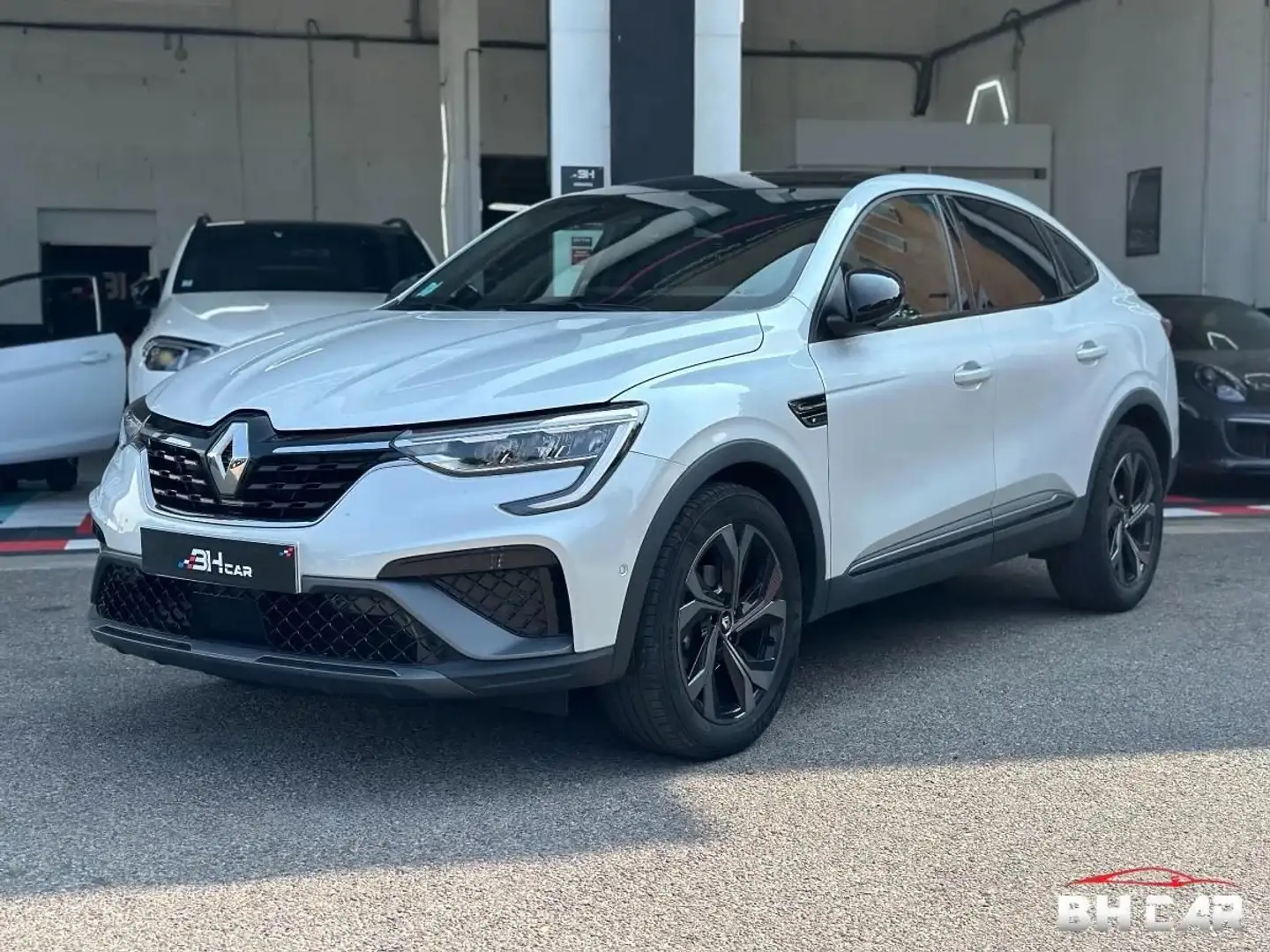 Renault Arkana 1.3 TCE MICRO-HYBRID 160 HYBRID RS LINE EDC BVA Blanc - 1