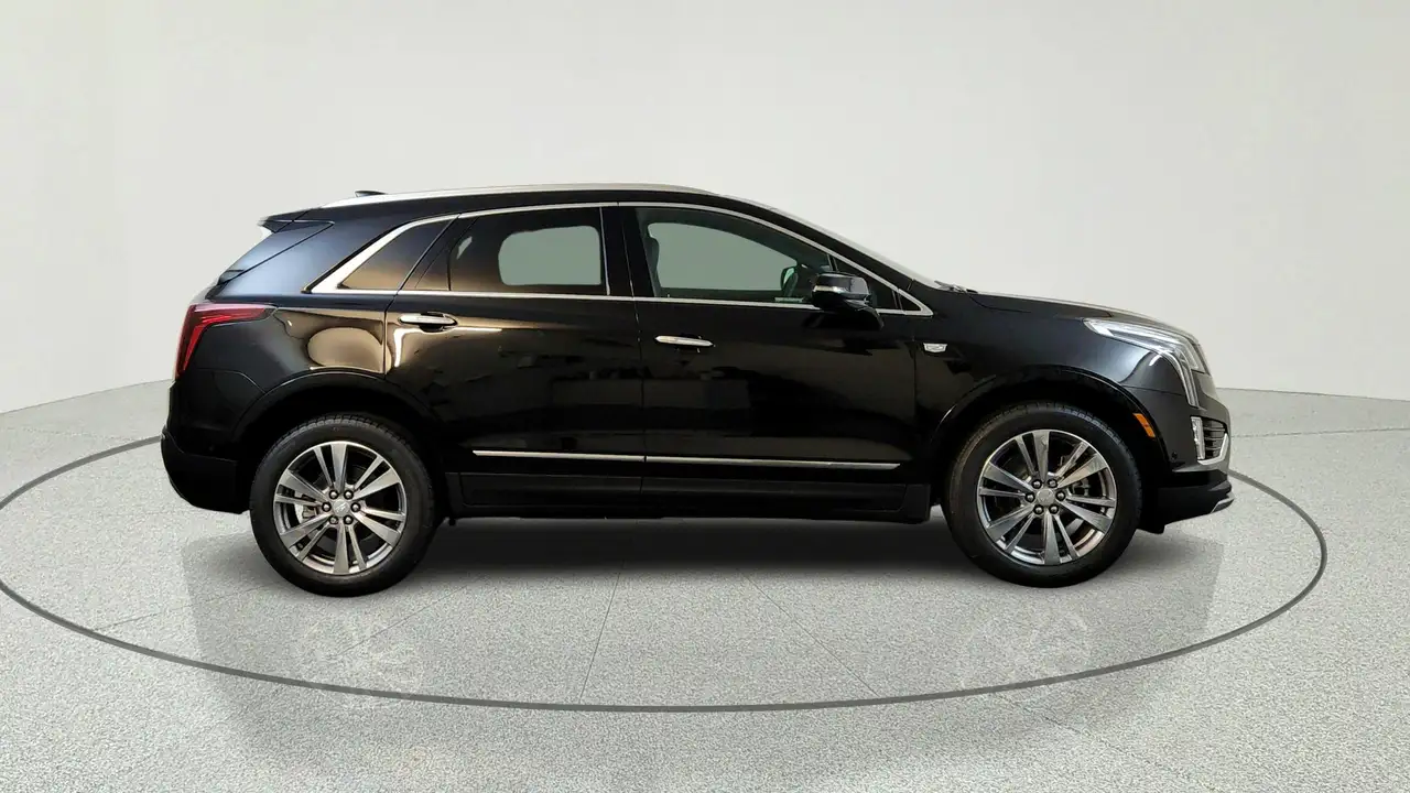 Cadillac XT5 снимка Cadillac XT5