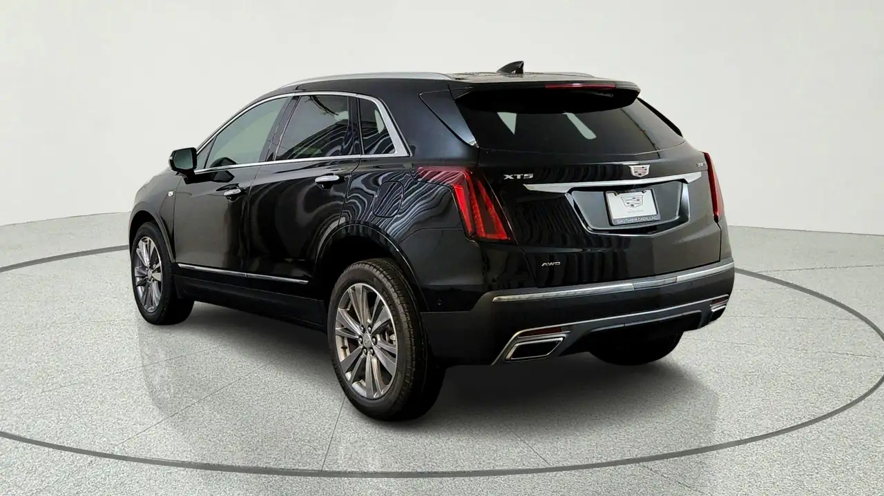 Cadillac XT5 снимка Cadillac XT5