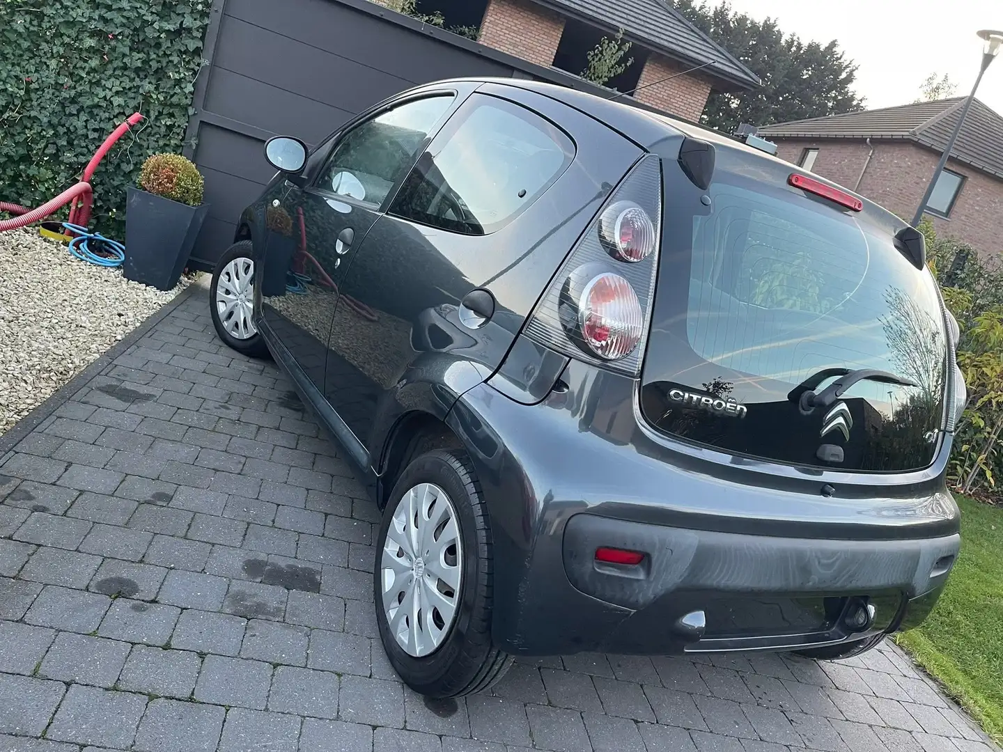 Citroen C1 1.0i * 67.000 Km * 5 Portes * Véhicule Neuf !!! Gris - 2