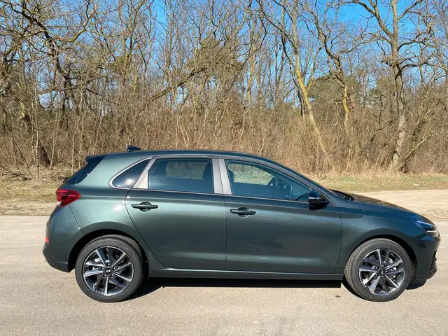 Hyundai I30 view 8