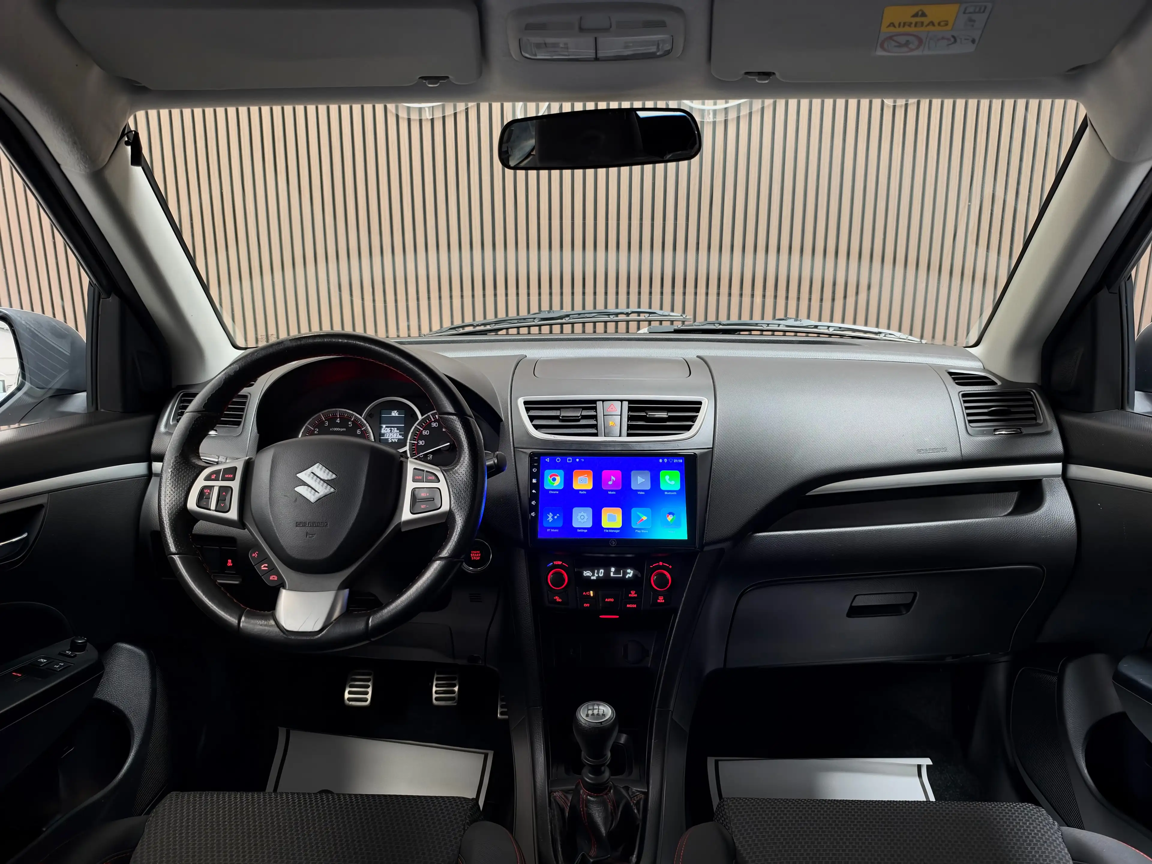 Suzuki Swift Swift Sport 1.6i — photo 12
