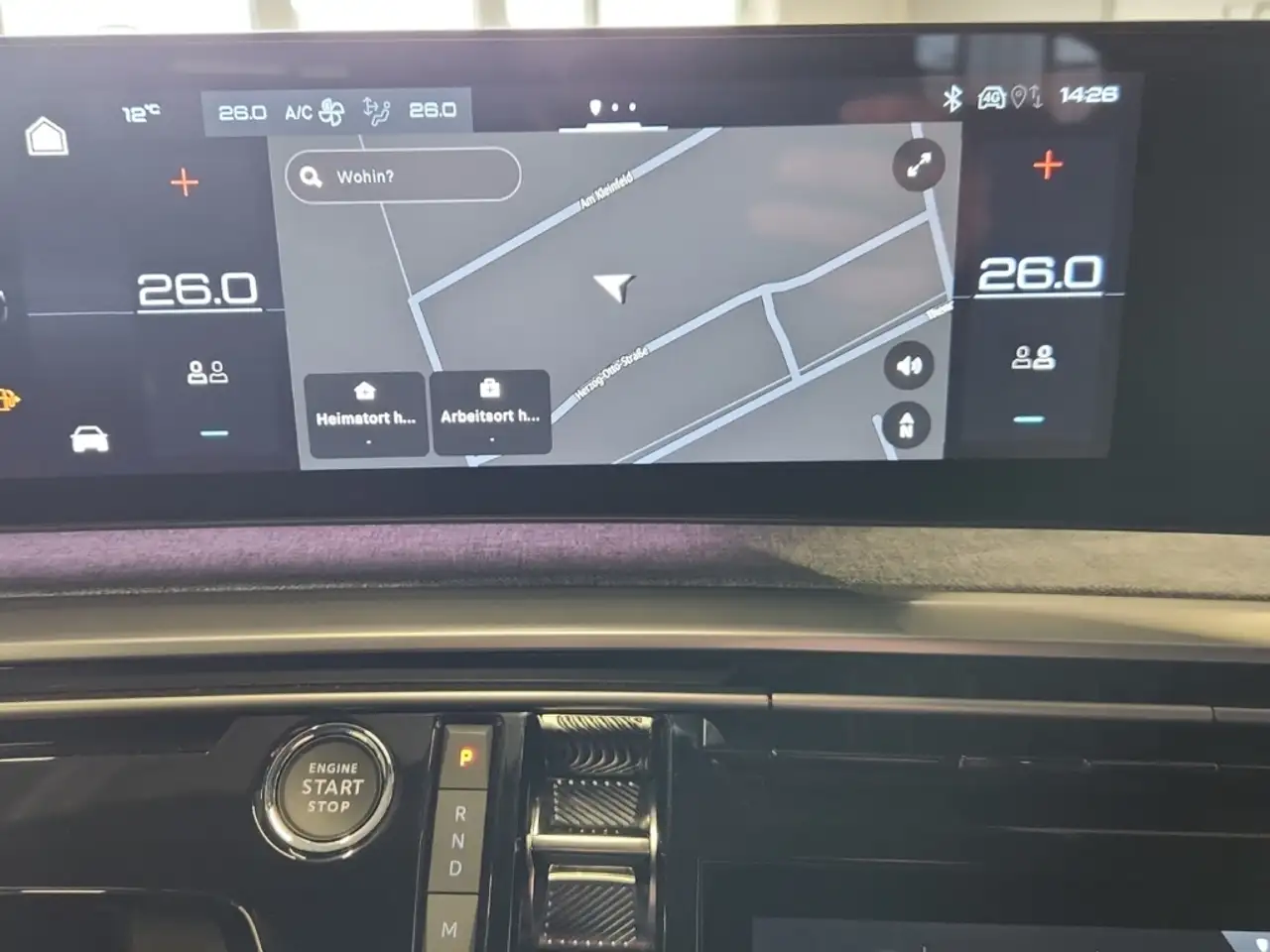 Peugeot 5008 Hybrid Allure 145 e-DSC6 Navi Digitales Cockpit LE 16