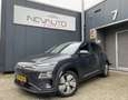 Hyundai KONA EV Premium 64 kWh LEDER 3 FASE LADEN Grijs - thumbnail 1