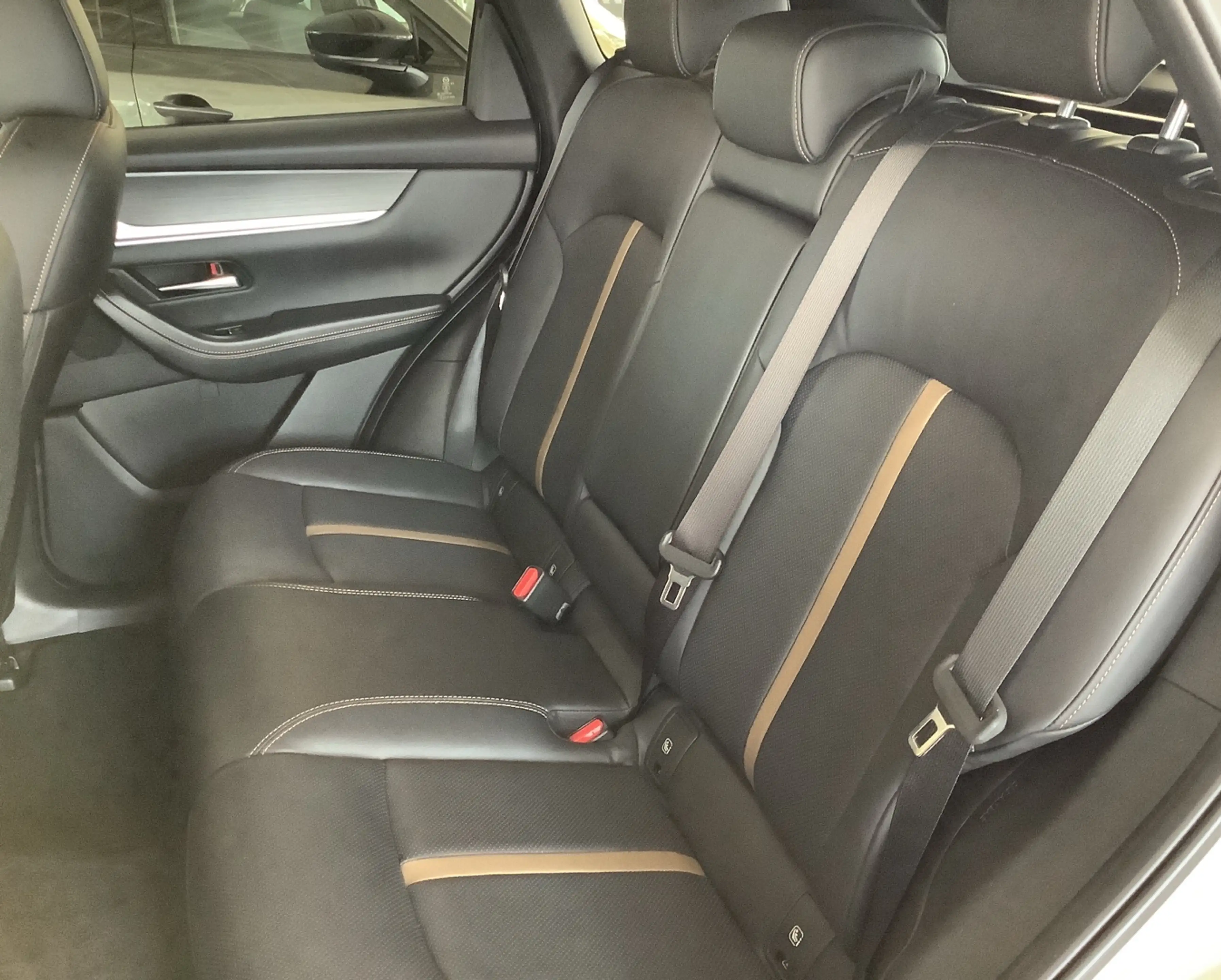 Mazda CX-60 5WGN 2.5L e-SKYACTIV PHEV 327ps 8AT AWD Homura Plu — photo 9