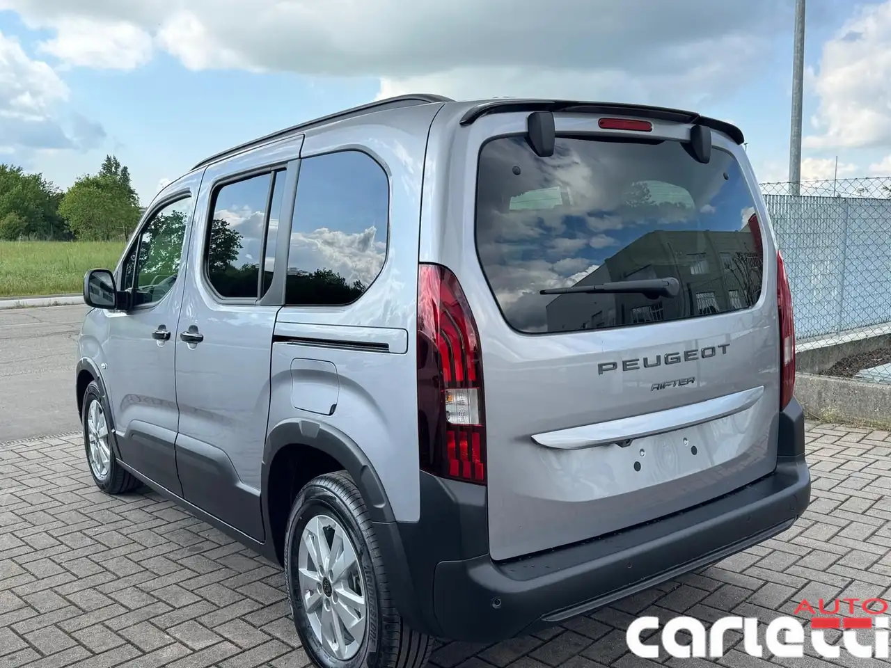 Peugeot Rifter 1.5 BlueHDi 100cv S&S Allure Standard 8ANNI DI GARANZIA 9