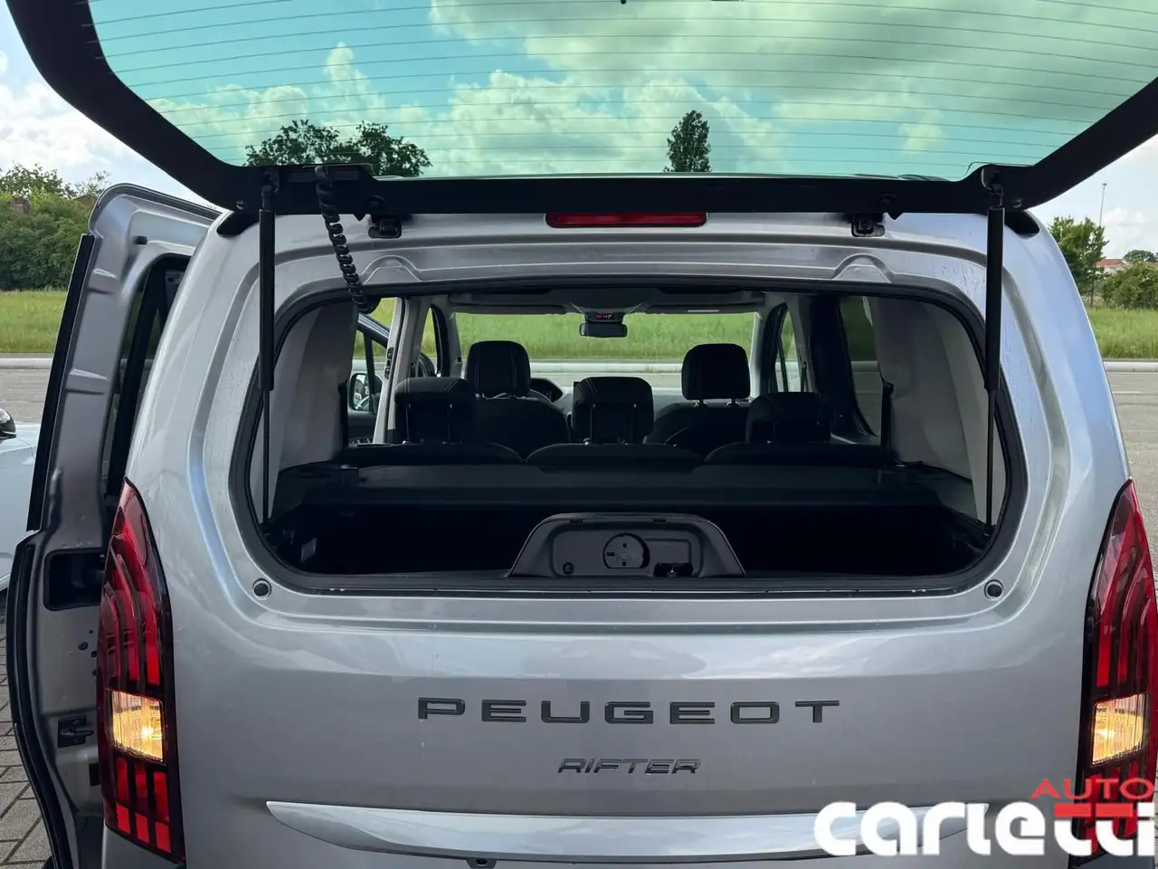 Peugeot Rifter 1.5 BlueHDi 100cv S&S Allure Standard 8ANNI DI GARANZIA 15