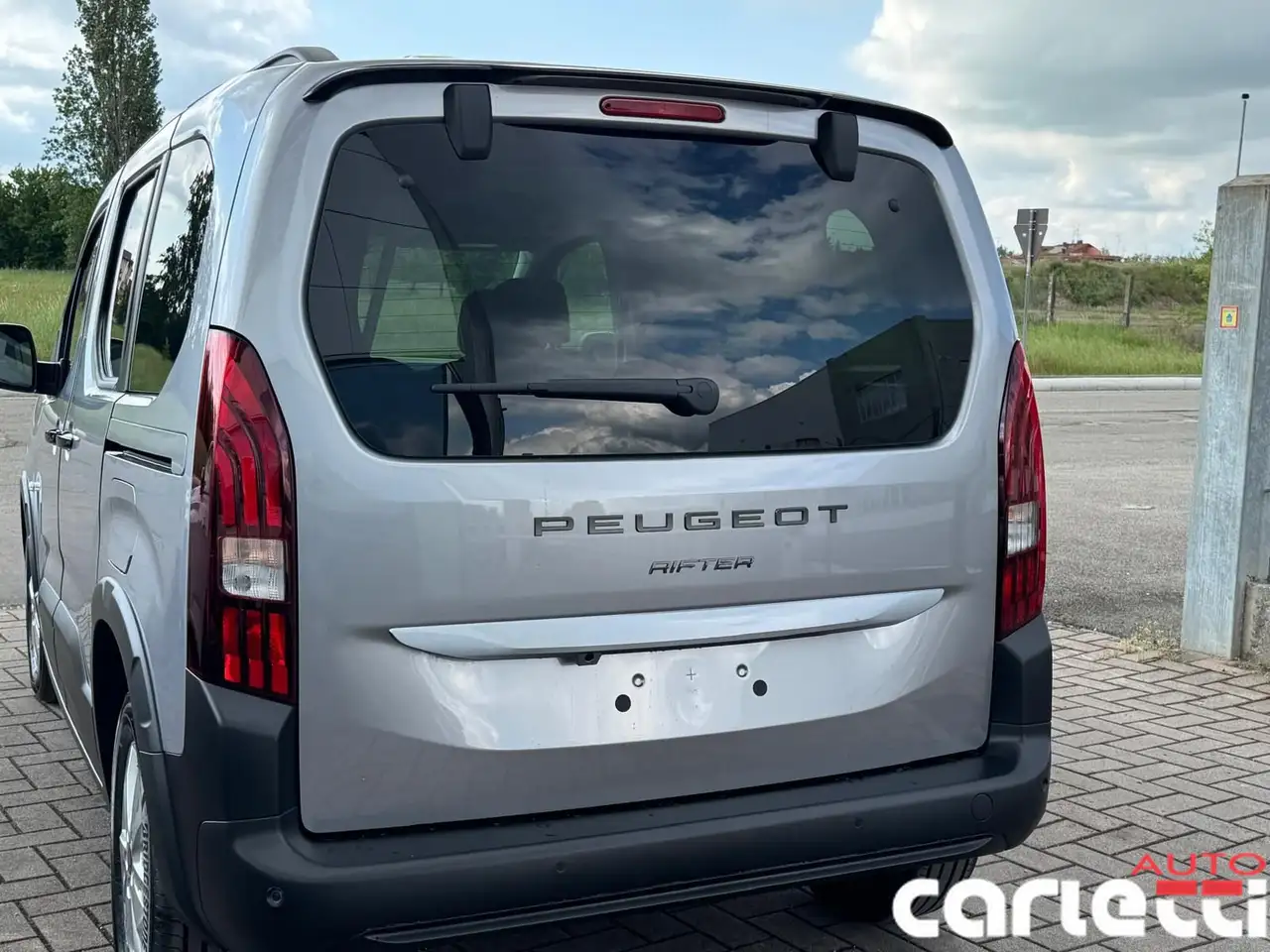 Peugeot Rifter 1.5 BlueHDi 100cv S&S Allure Standard 8ANNI DI GARANZIA 8