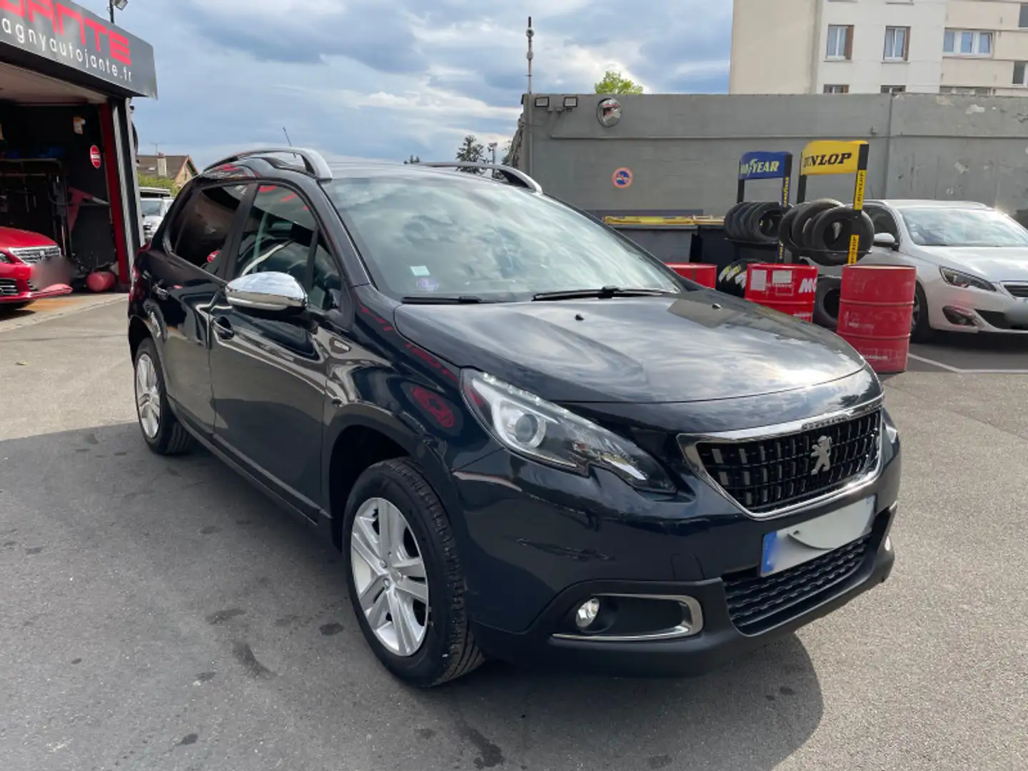 Peugeot 2008 1.2 PURETECH 82CH STYLE 1ERE MAIN - 2