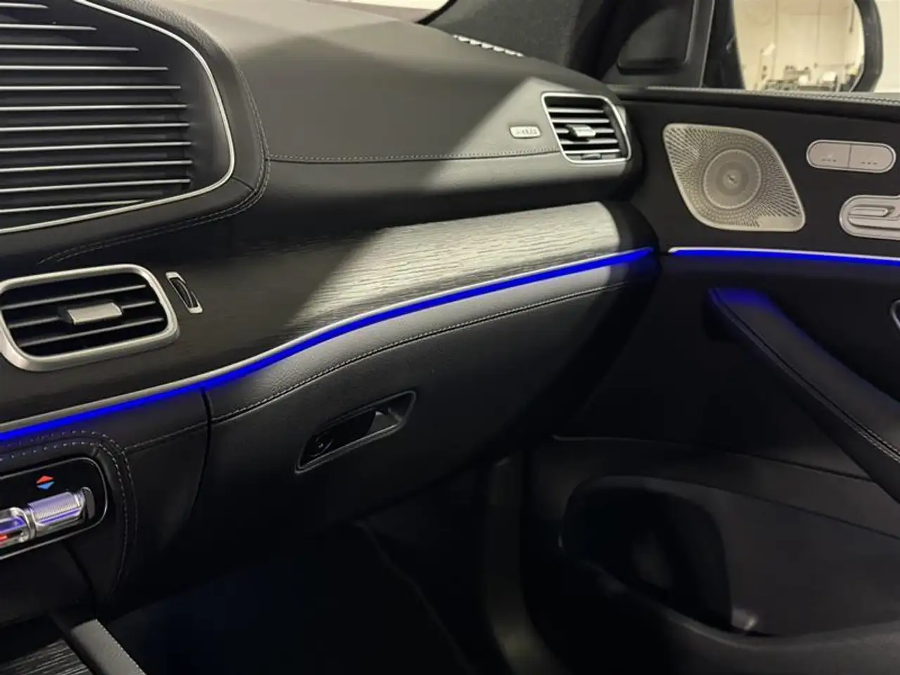 Mercedes-Benz GLE снимка Mercedes-Benz GLE