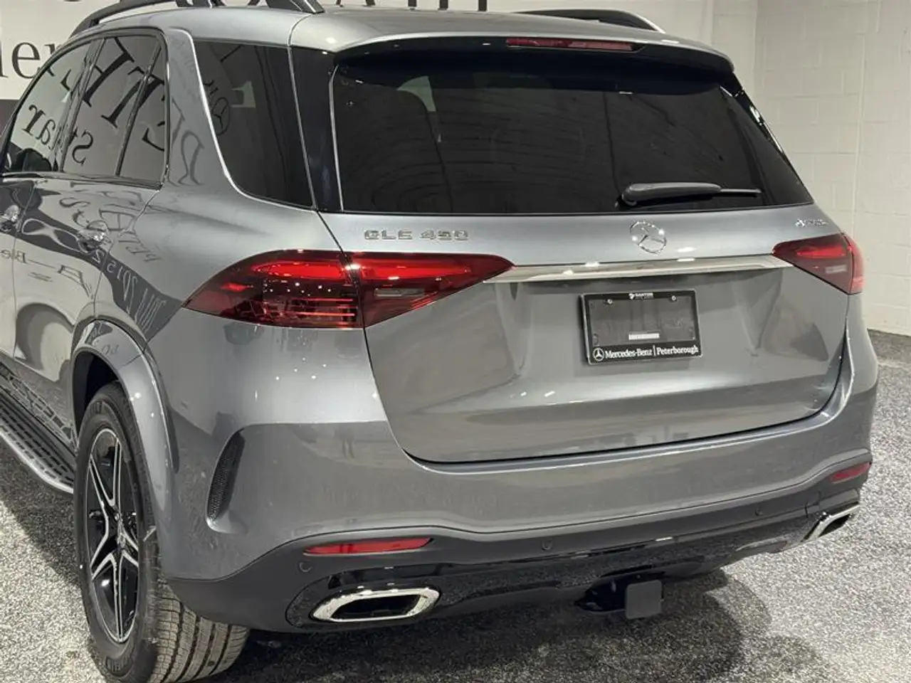 Mercedes-Benz GLE снимка Mercedes-Benz GLE