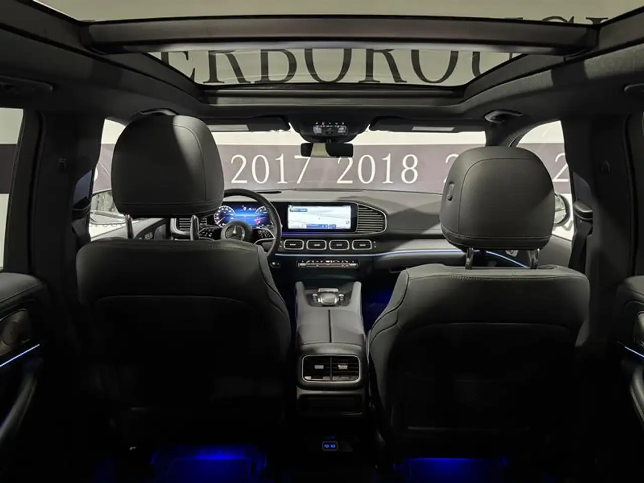 Mercedes-Benz GLE снимка Mercedes-Benz GLE