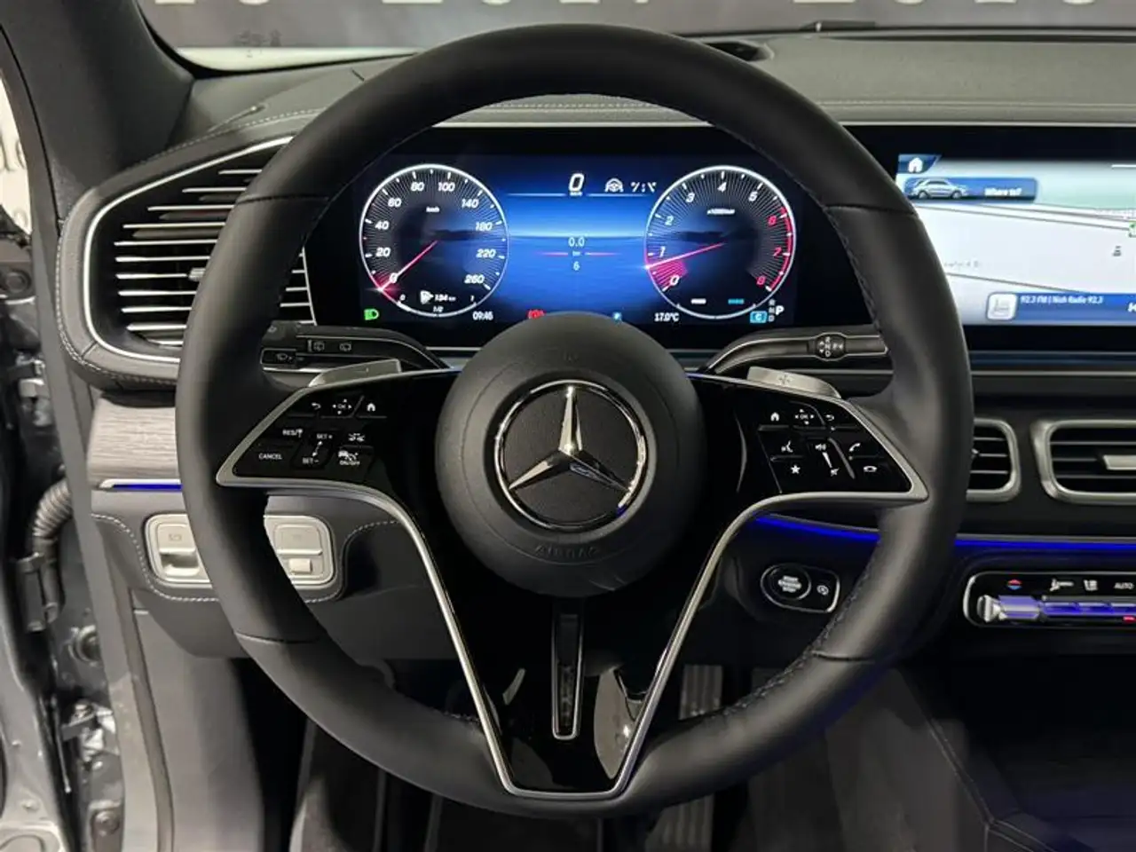 Mercedes-Benz GLE снимка Mercedes-Benz GLE