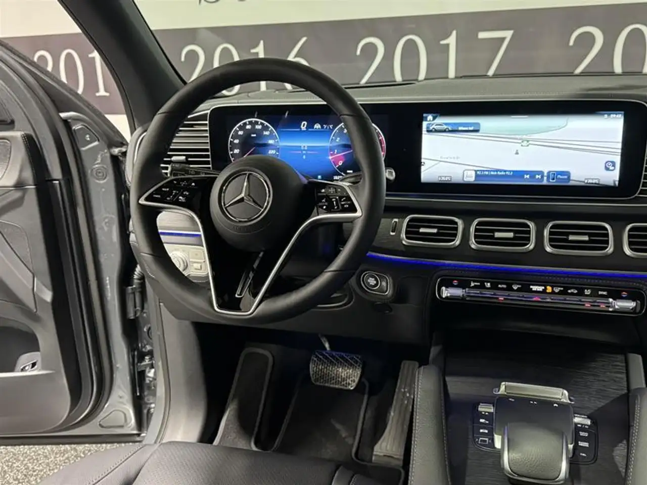 Mercedes-Benz GLE снимка Mercedes-Benz GLE