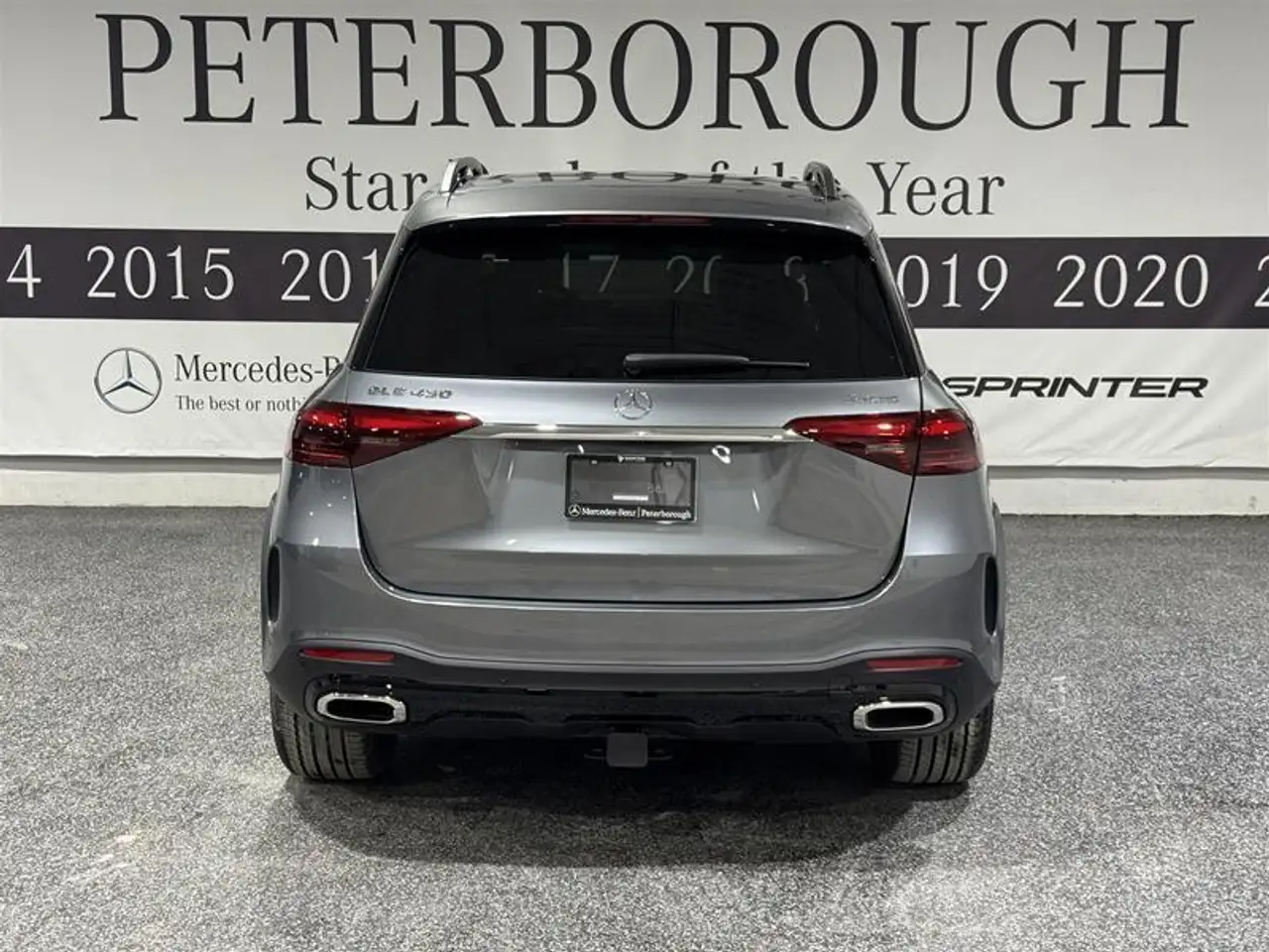 Mercedes-Benz GLE снимка Mercedes-Benz GLE