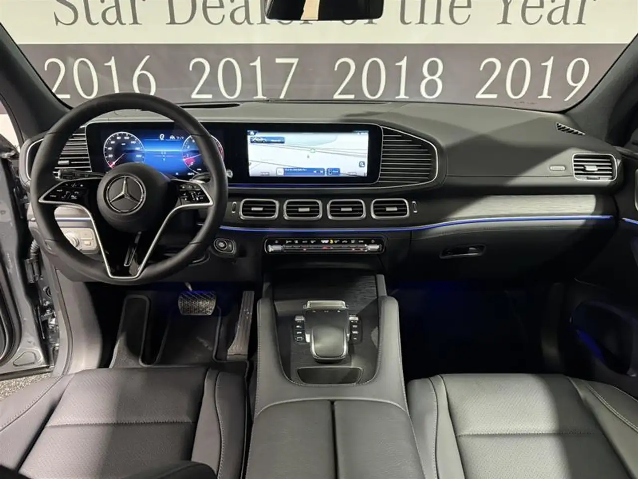 Mercedes-Benz GLE снимка Mercedes-Benz GLE