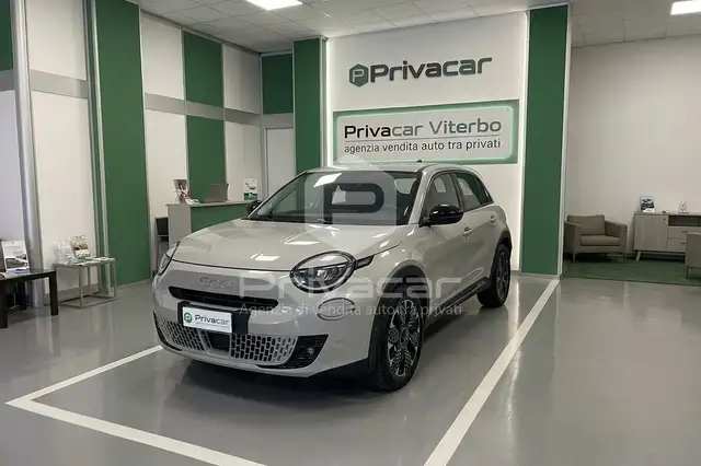 Fiat 600 600 Hybrid 145 CV DCT MHEV La Prima