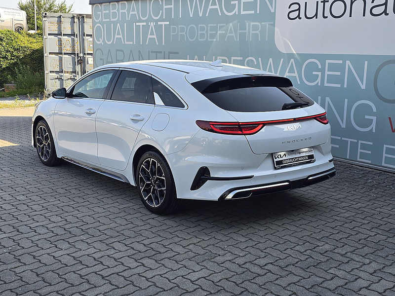 Kia ProCeed / pro_cee'd ProCeed 1.5 T-GDI Mild-Hybrid GT-Line — photo 4