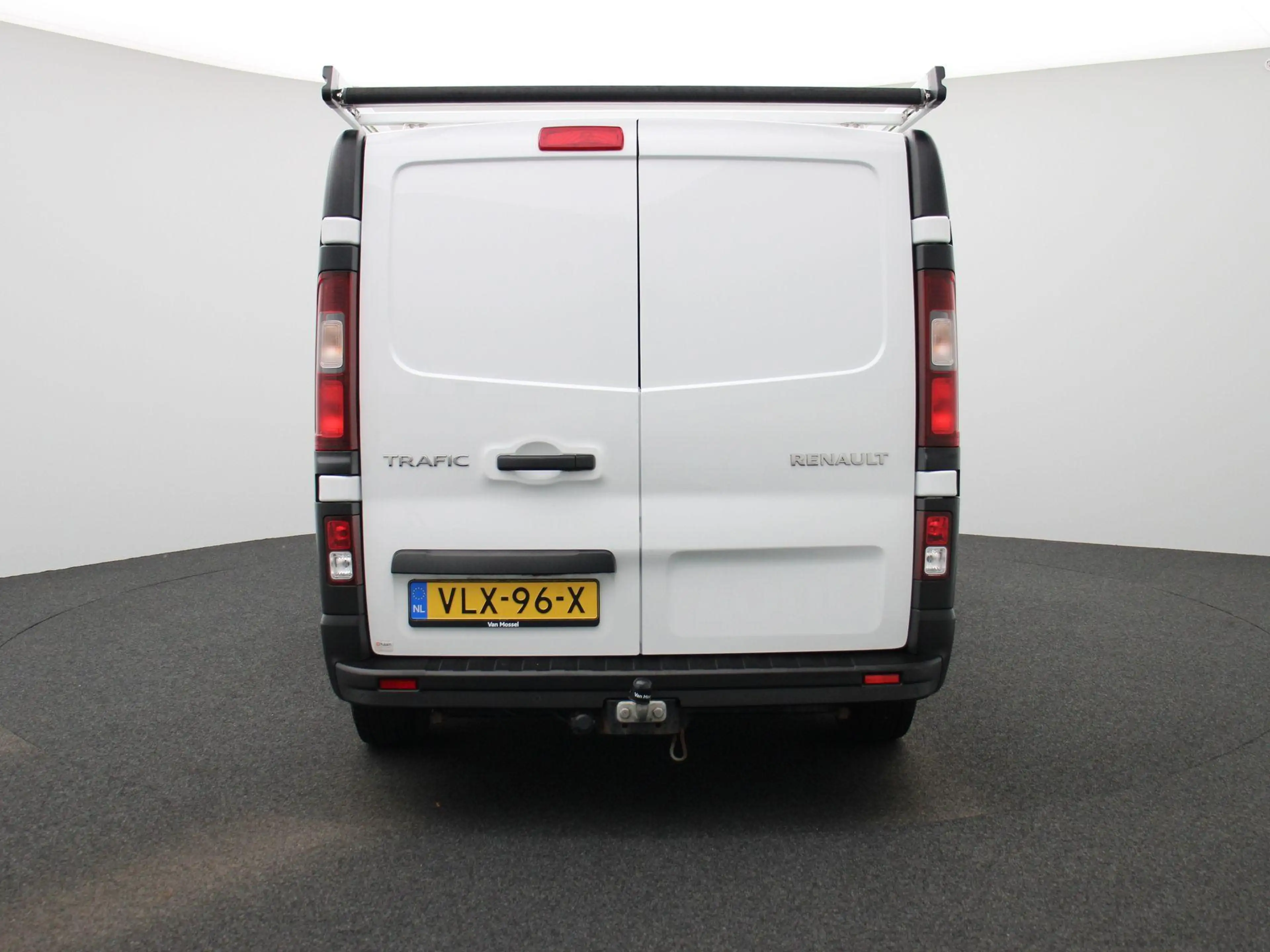 Renault Trafic 2.0 dCi 120 T29 L2H1 Comfort | Imperial met ladder — photo 5
