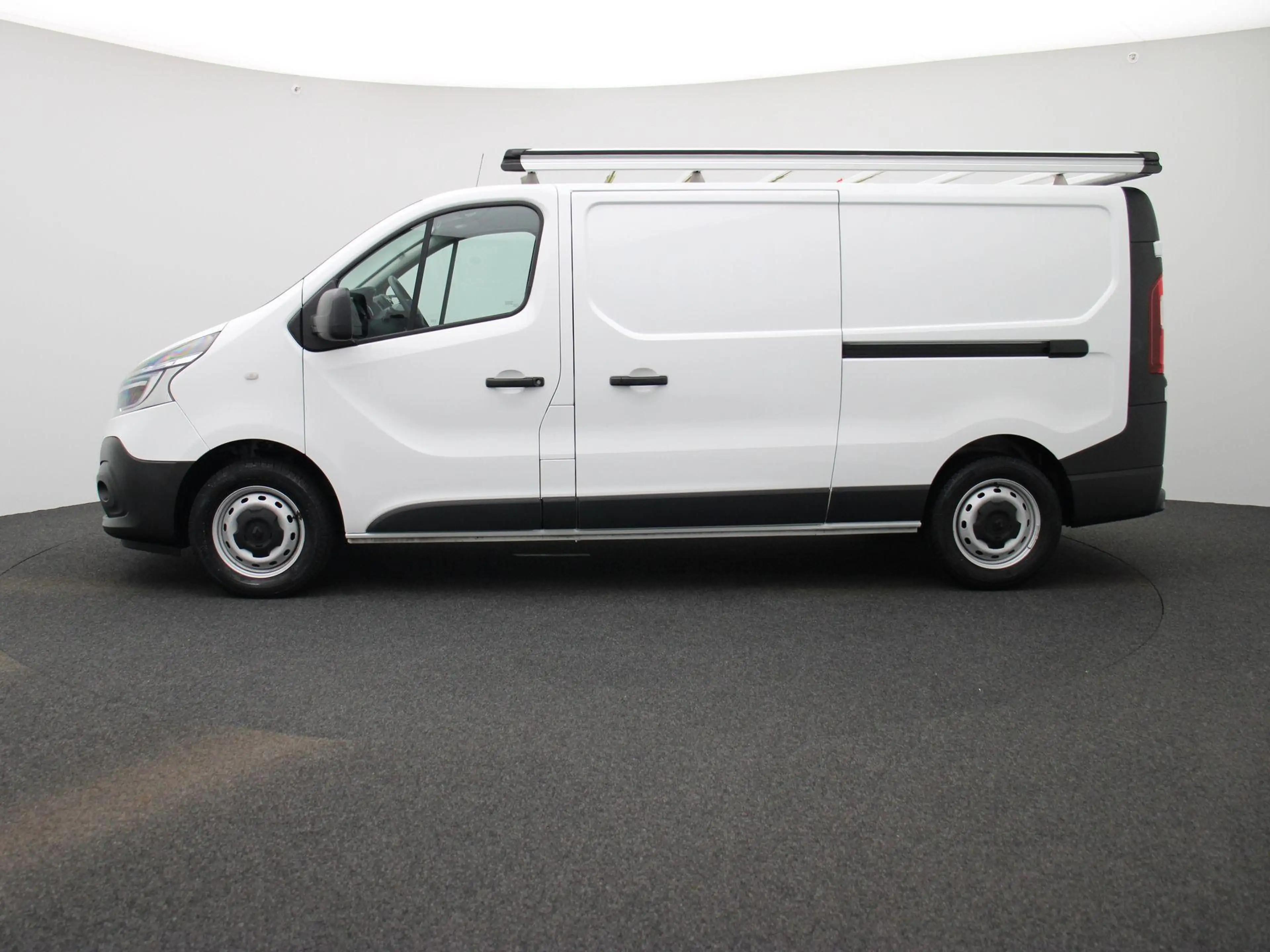 Renault Trafic 2.0 dCi 120 T29 L2H1 Comfort | Imperial met ladder — photo 4