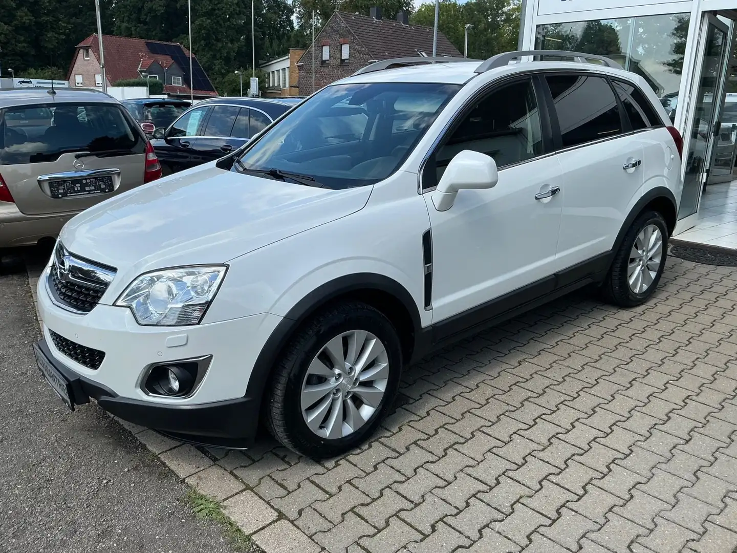 Opel Antara Cosmo 4x4 AHK Navi Xenon Scheckheft Blanc - 1