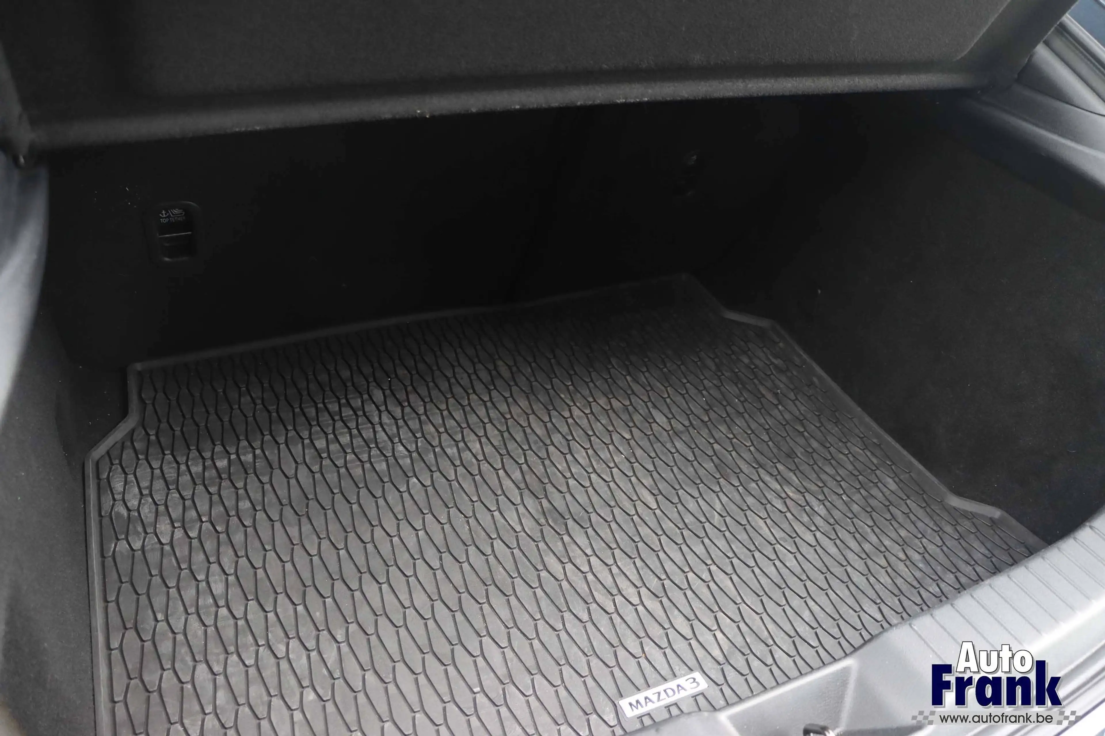 Mazda 3 HOMURA / AUTOMAAT / VERW ZETL / CAM / PDC V+A / — photo 15
