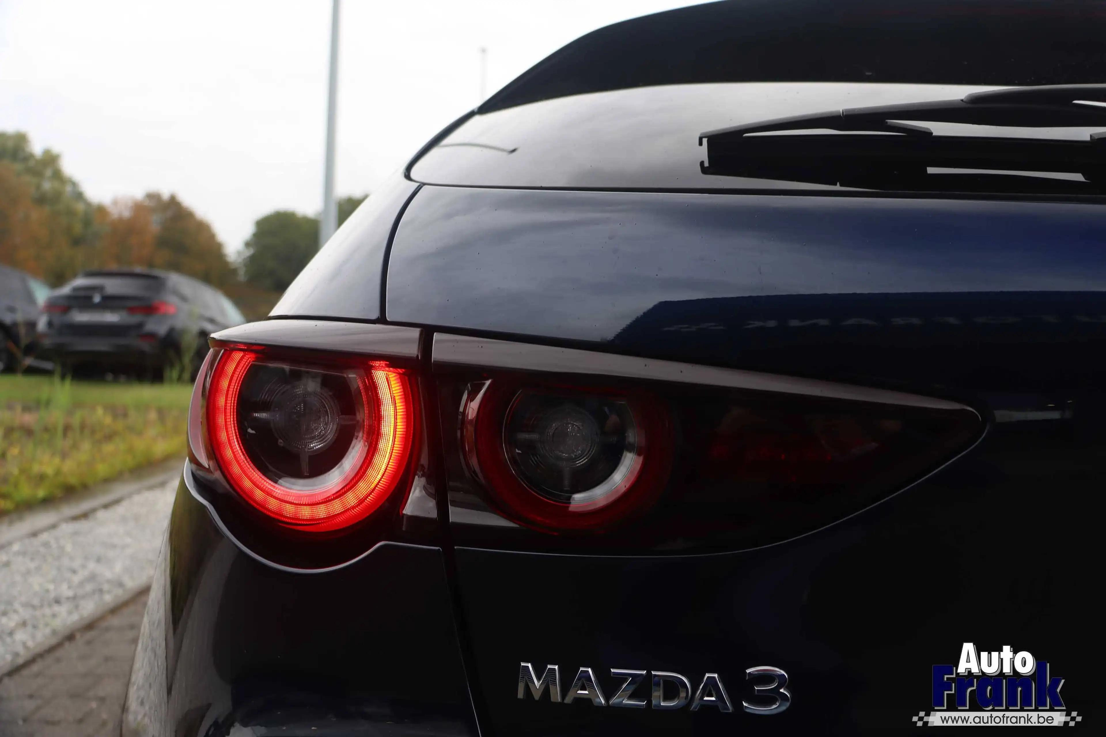 Mazda 3 HOMURA / AUTOMAAT / VERW ZETL / CAM / PDC V+A / — photo 13