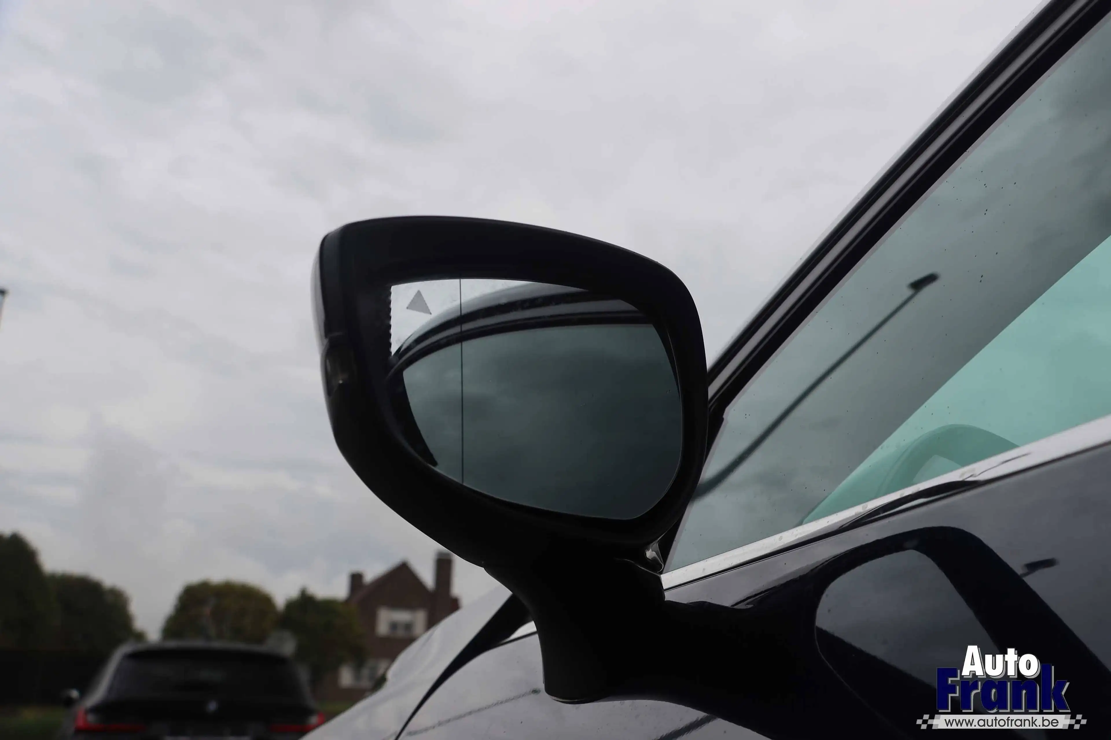 Mazda 3 HOMURA / AUTOMAAT / VERW ZETL / CAM / PDC V+A / — photo 11