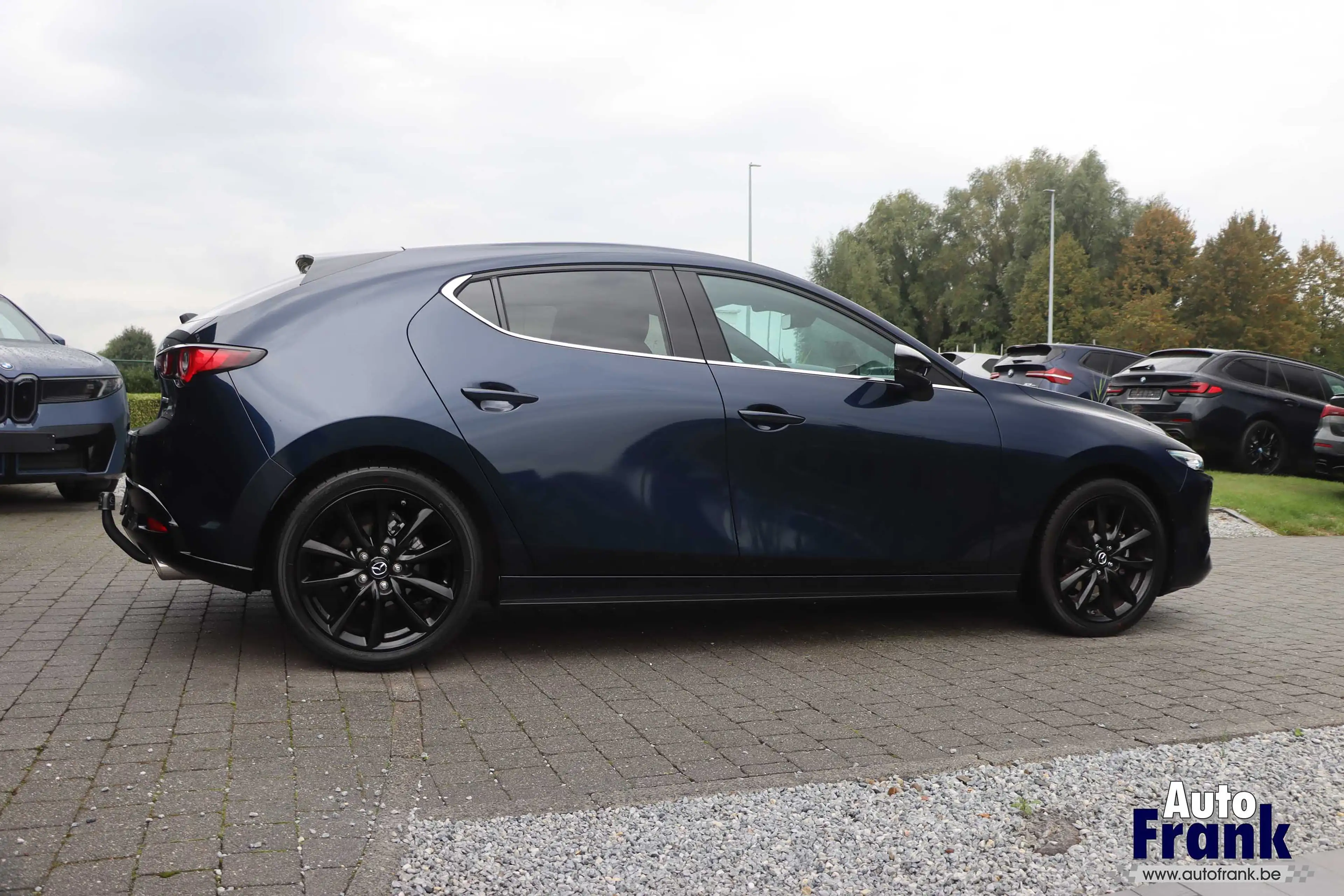 Mazda 3 HOMURA / AUTOMAAT / VERW ZETL / CAM / PDC V+A / — photo 8