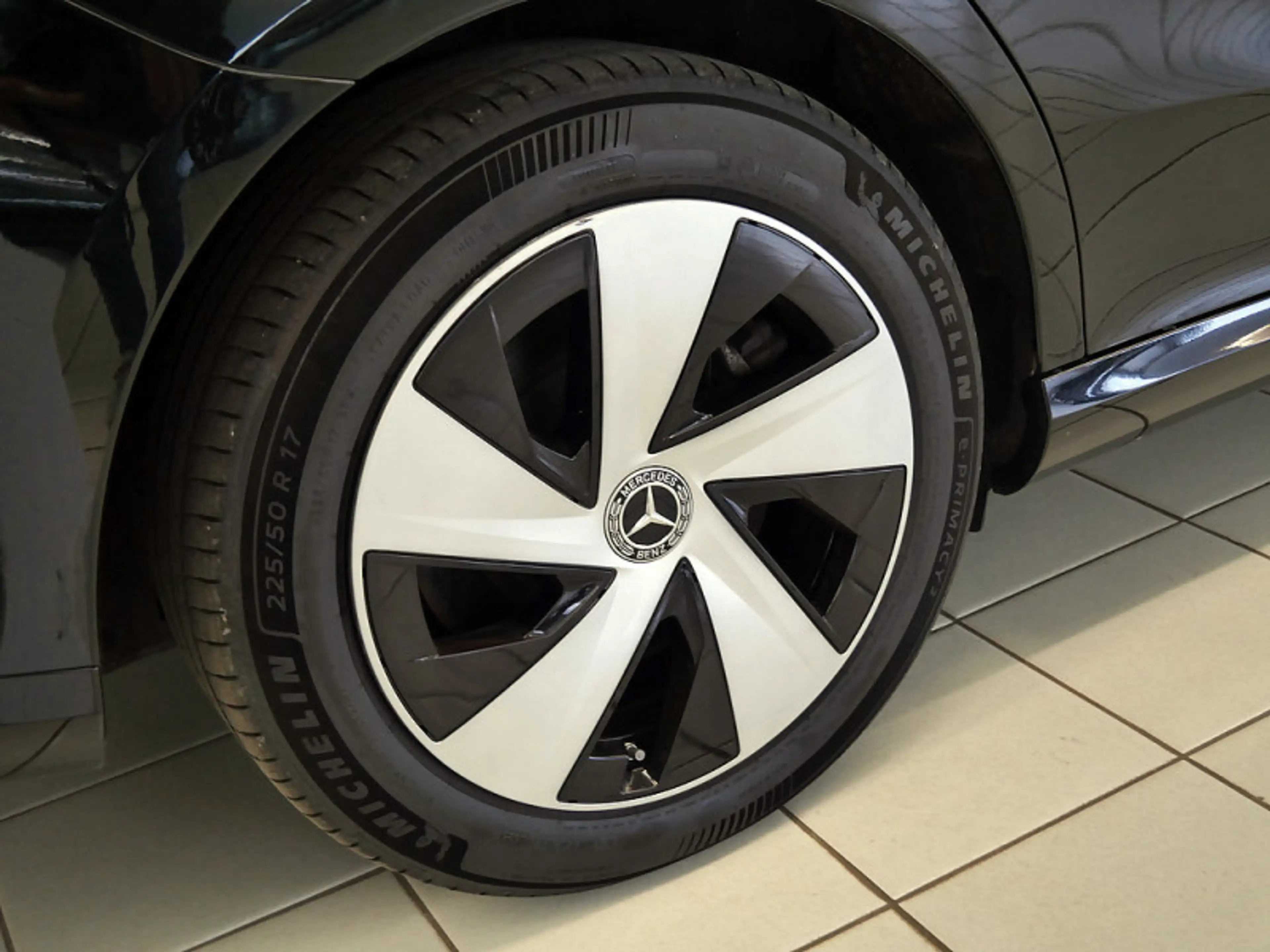 Mercedes-Benz CLA 250 + EQ , PROGRESSIVE DISTR PANO SPUR STANDH — photo 12