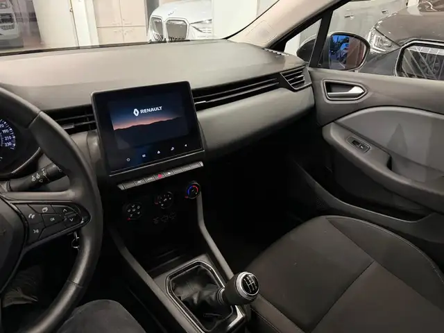 Renault Clio view 5