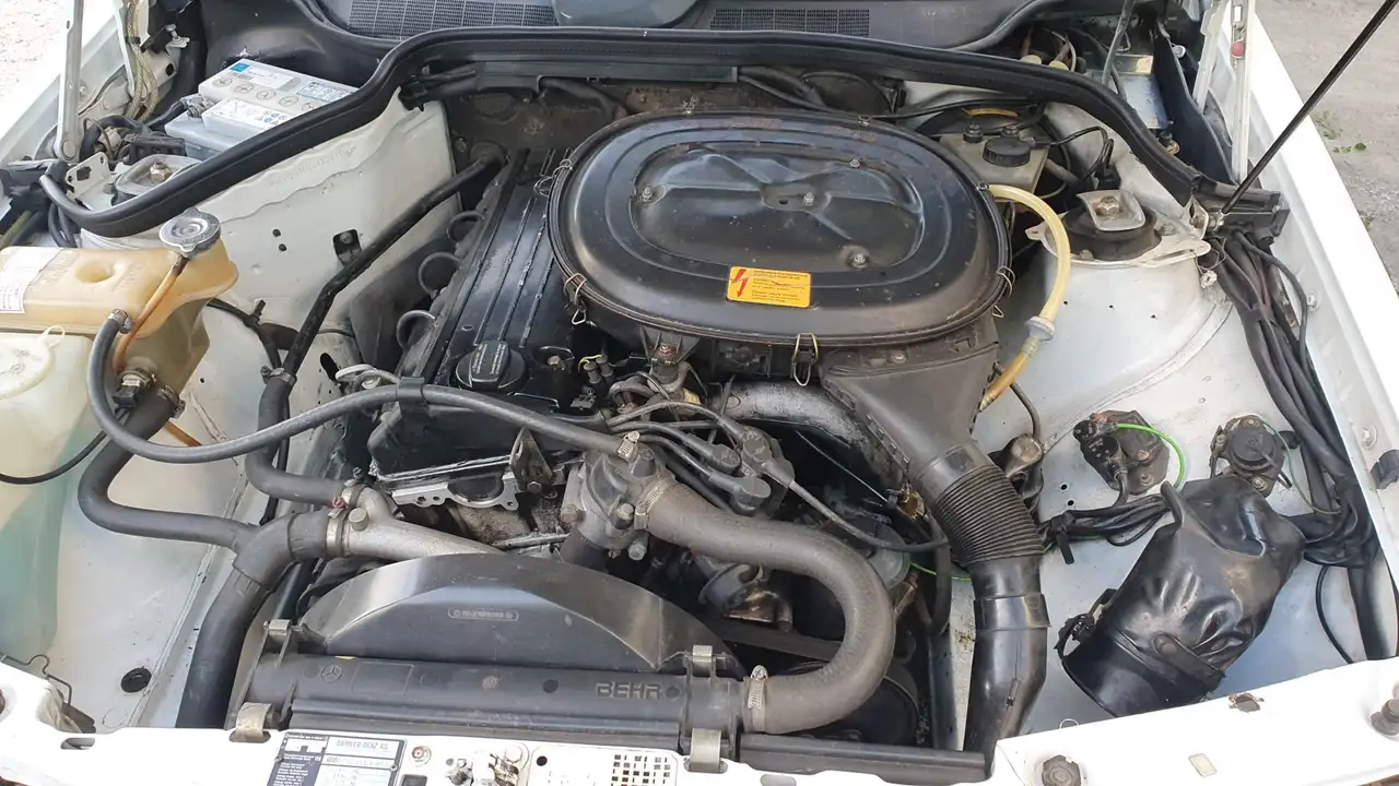 Mercedes-Benz 190 E 122ch m proprietaire dep.30 ans attache remorque, foto 11