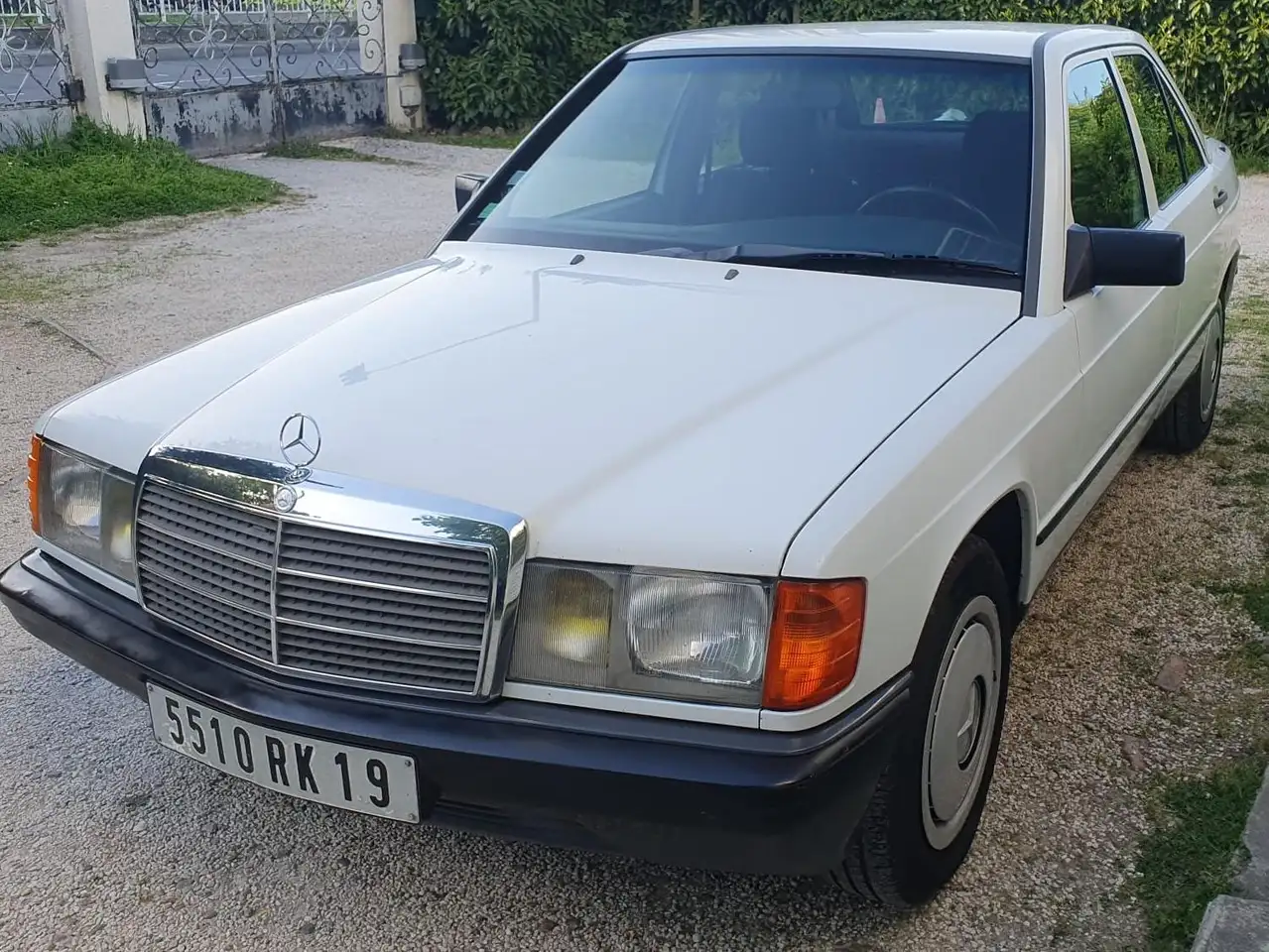 Mercedes-Benz 190 E 122ch m proprietaire dep.30 ans attache remorque, foto 1