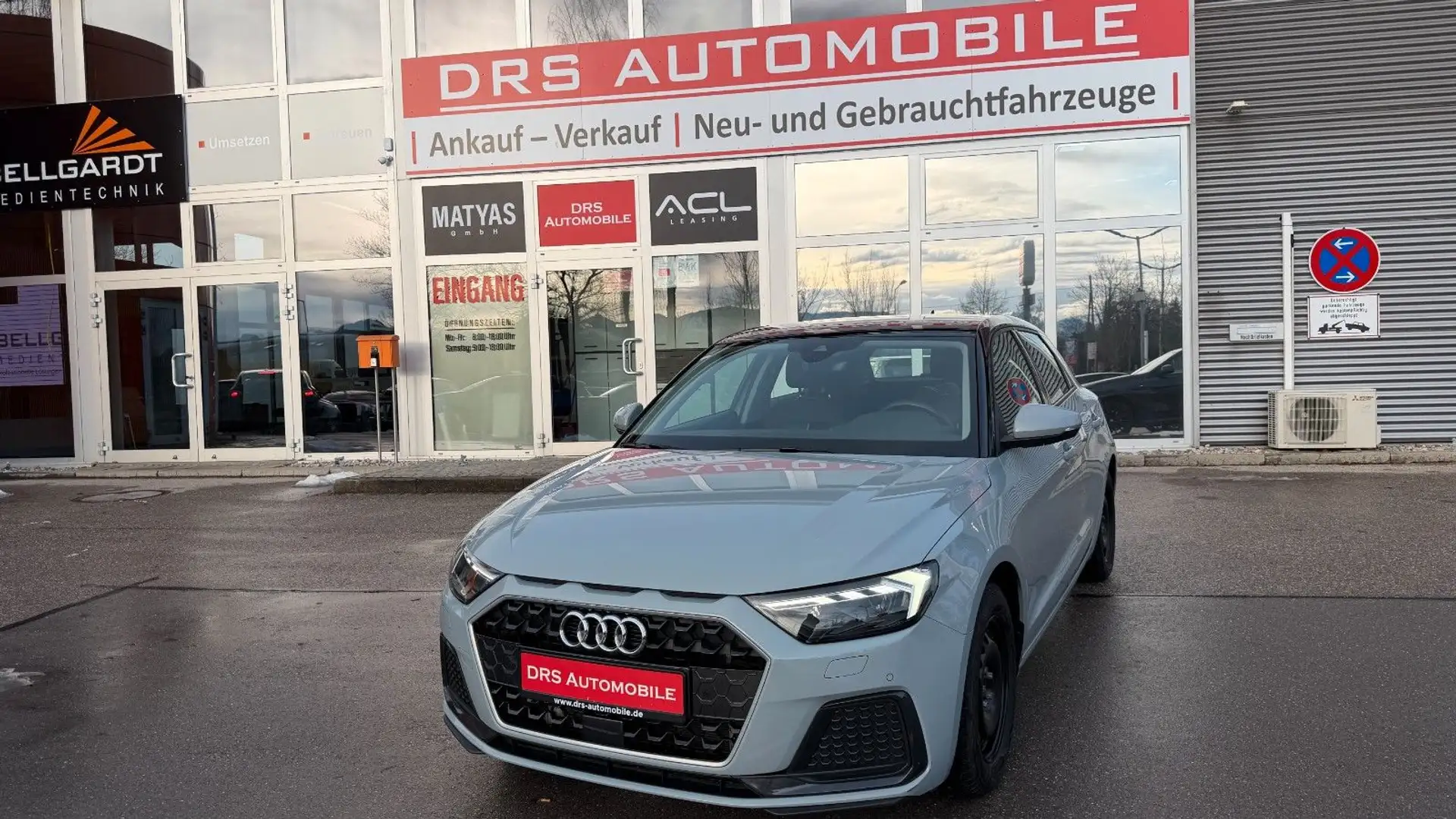 Audi A1 Sportback 25 TFSI adv/Navi/Kamera/Virtual Grau - 1