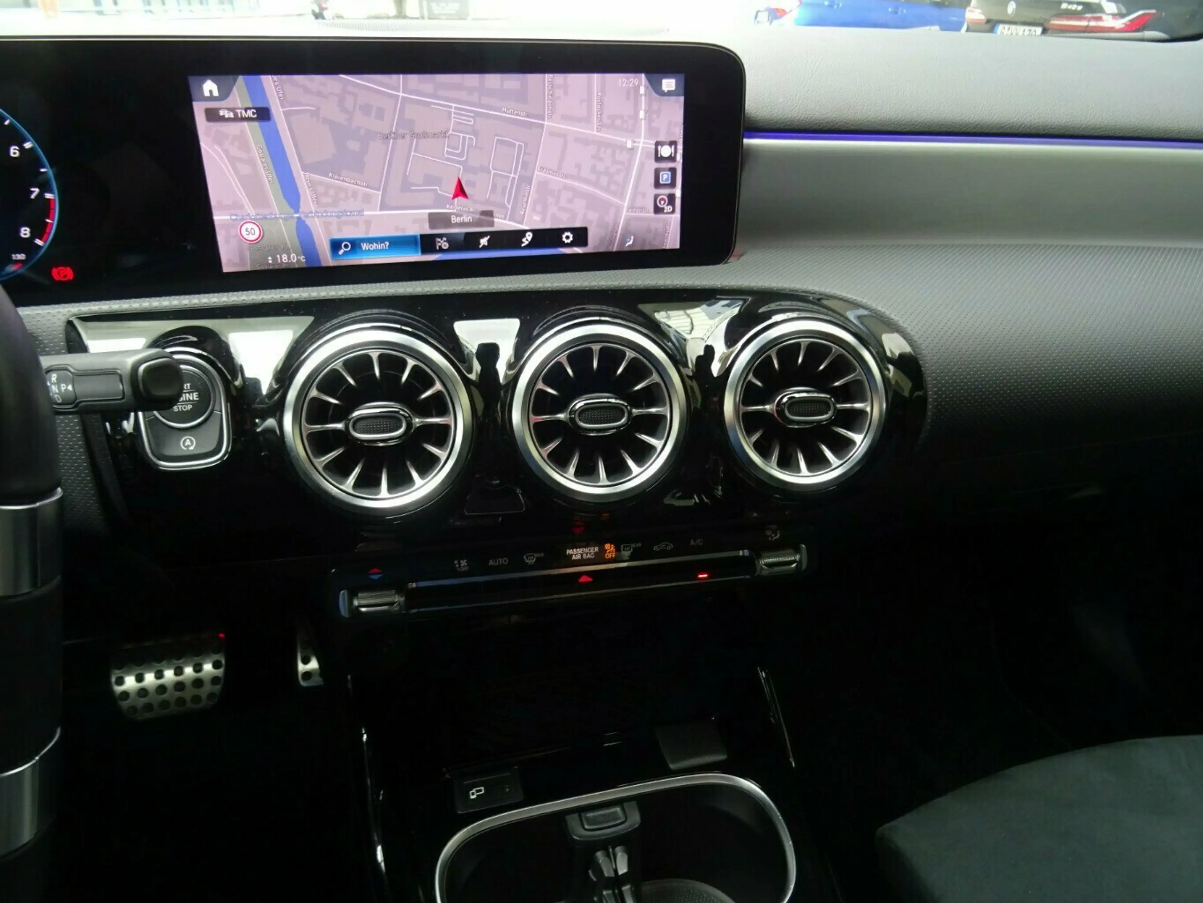 Mercedes-Benz A 45 AMG 8G-Speedshift AMG 4Matic,Leder,ACC,Kamera — photo 21