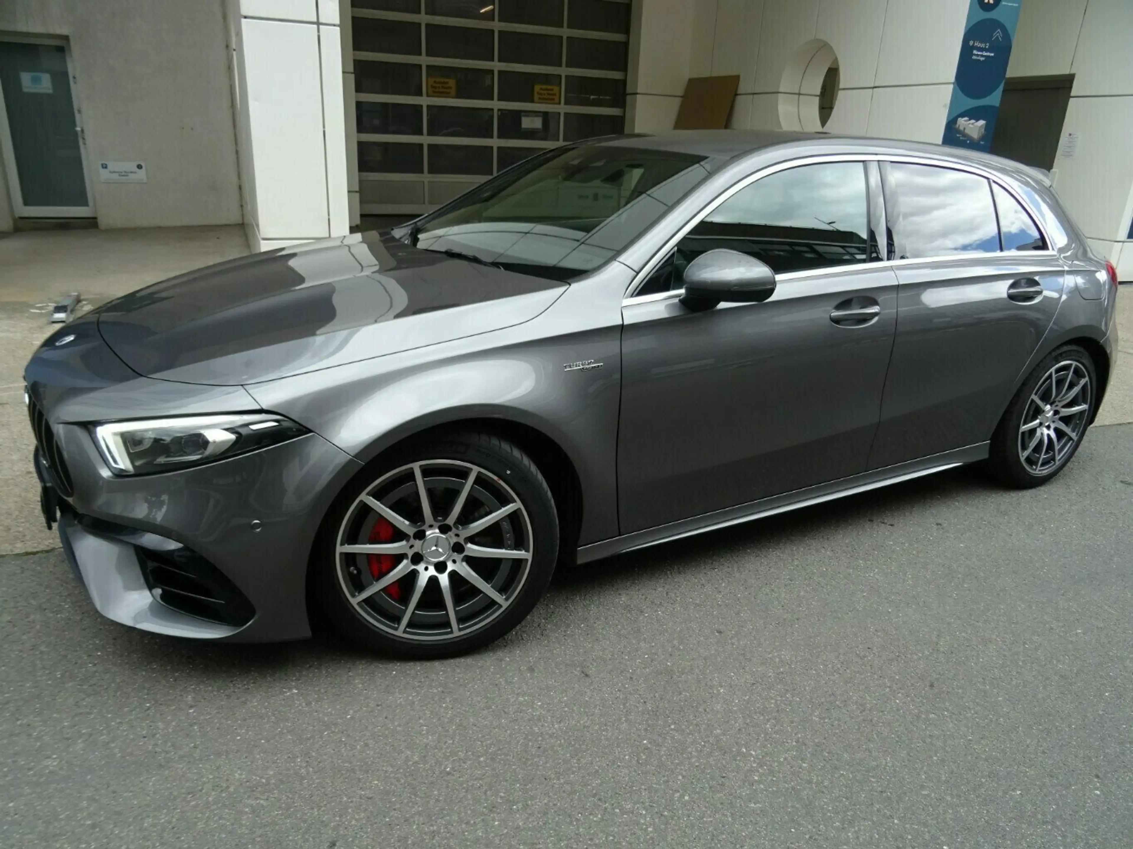 Mercedes-Benz A 45 AMG 8G-Speedshift AMG 4Matic,Leder,ACC,Kamera — photo 3