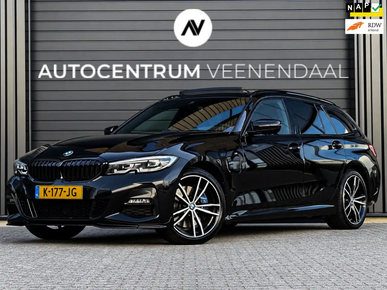 BMW 330
