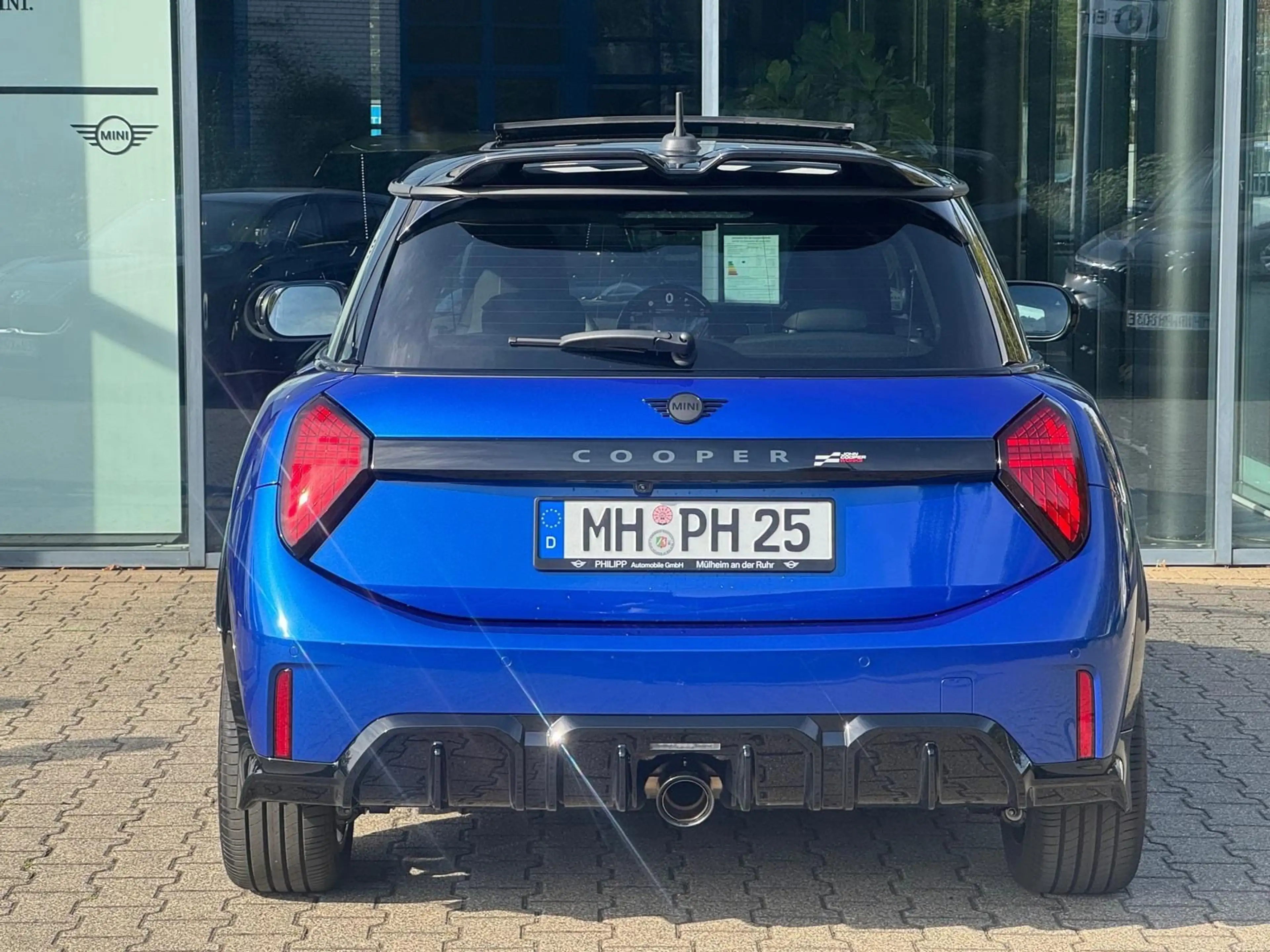 MINI John Cooper Works Paket XL Pano Head-Up h&k DA+ Pa+ — photo 6