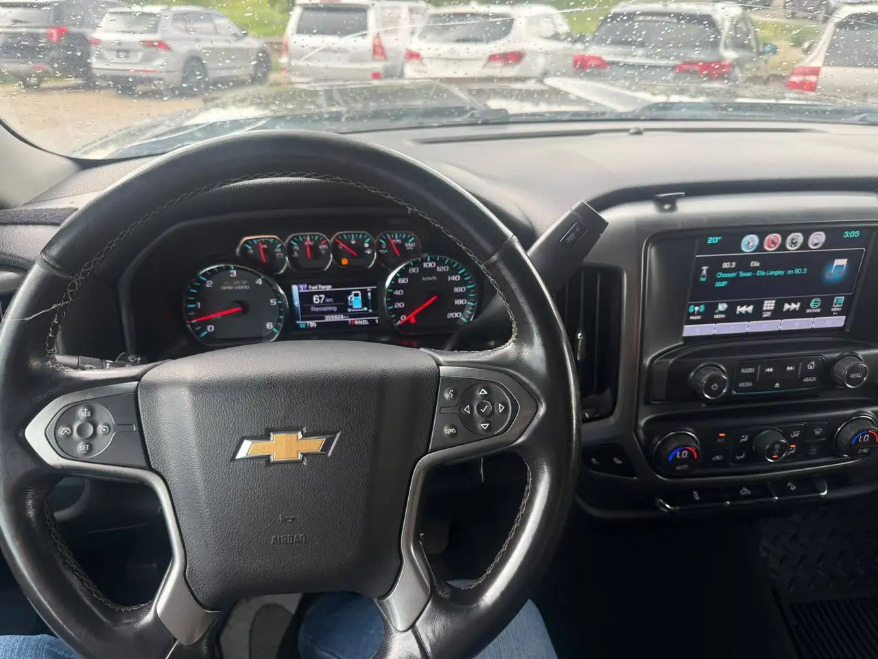 Chevrolet Silverado photo Chevrolet Silverado
