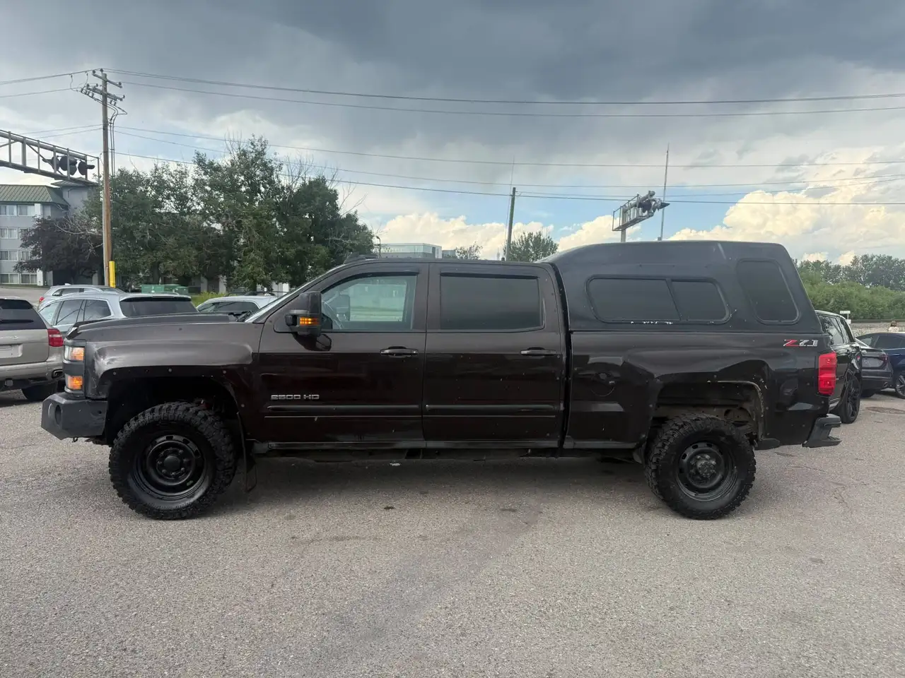 Chevrolet Silverado photo Chevrolet Silverado