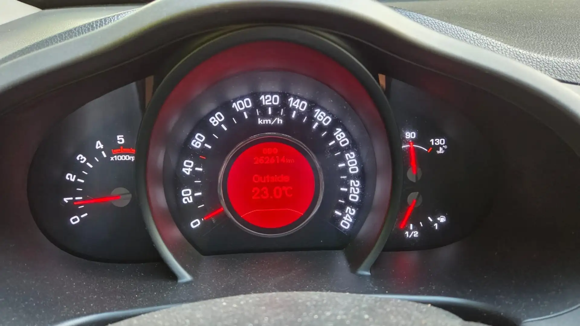 Kia Sportage Sportage III 2010 1.7 crdi Class 2wd Bianco - 2