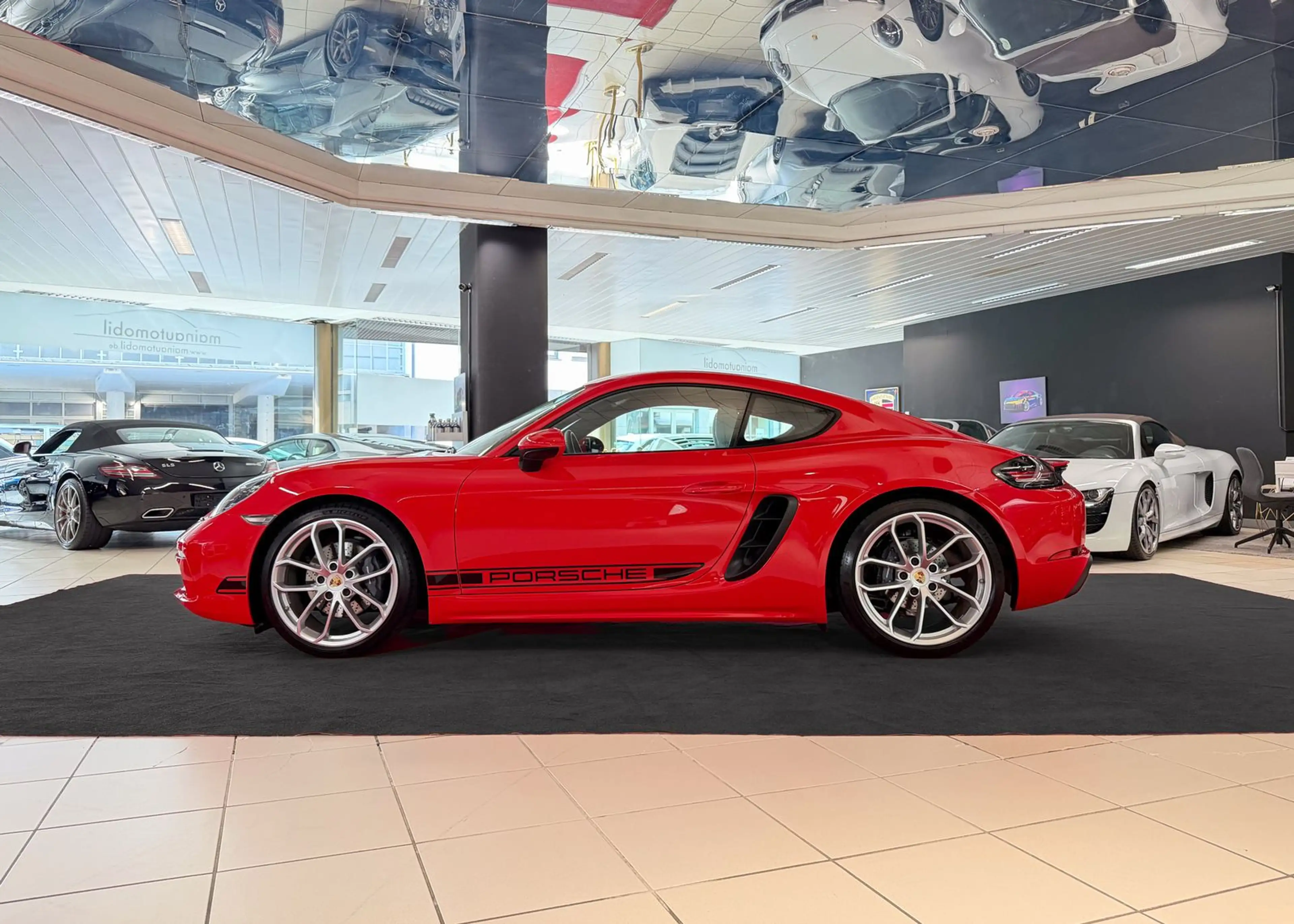 Porsche Cayman 718 MWST 8600KM ACC PDLS+ SportChrono — photo 5
