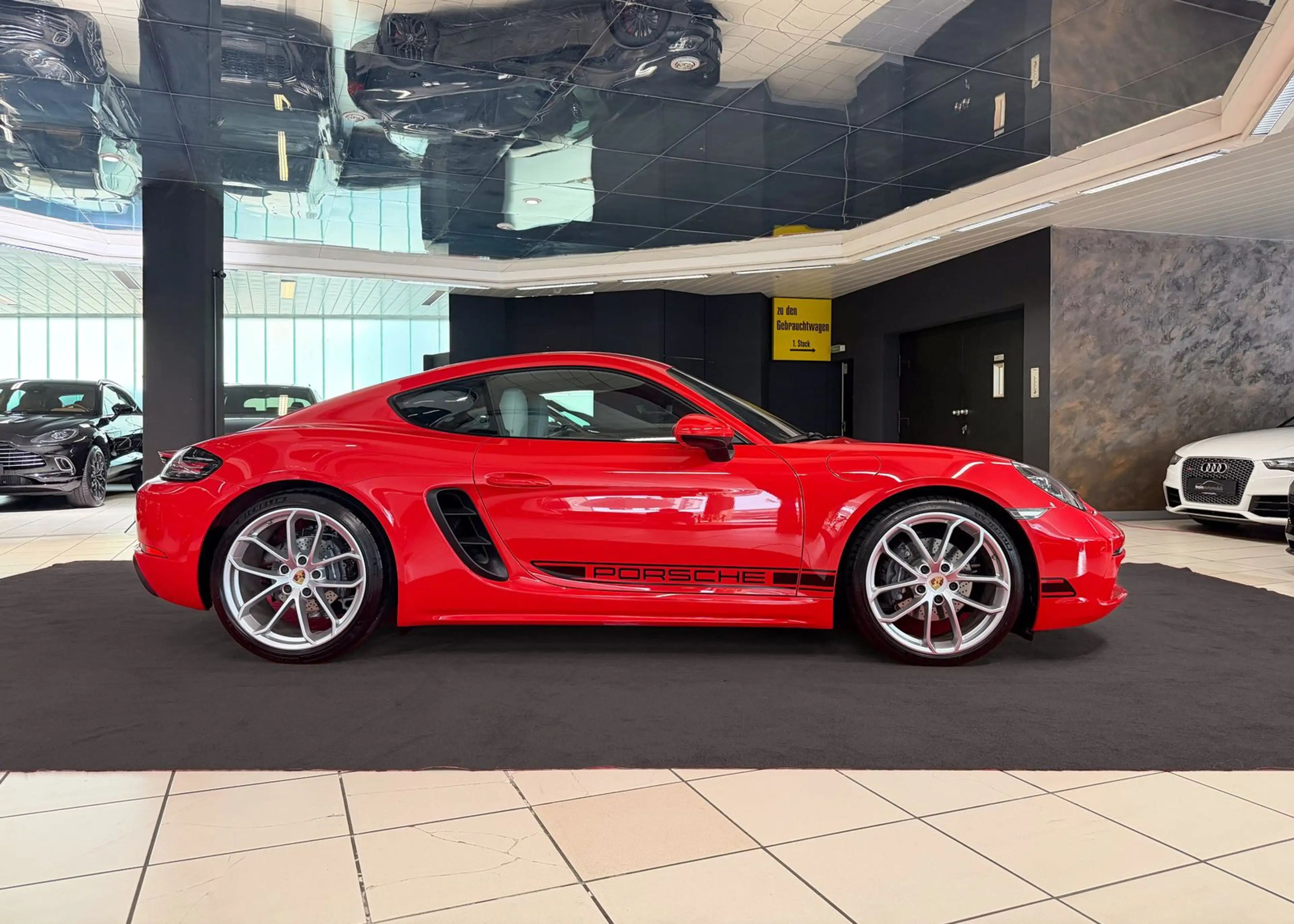Porsche Cayman 718 MWST 8600KM ACC PDLS+ SportChrono — photo 12