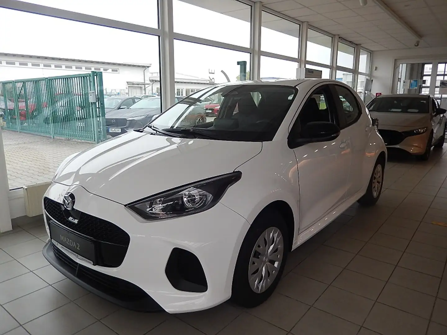 Mazda 2 Hybrid 5HB 1.5L Hybrid VVT-i 116 CVT FWD Prime-Lin Weiß - 2