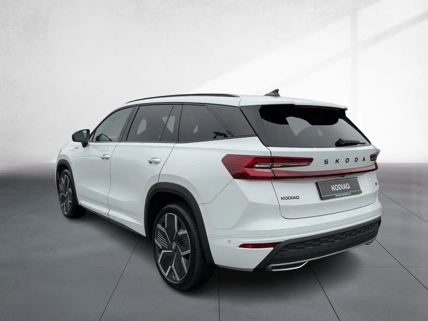 Skoda Kodiaq Sportline 1,5 TSI iV 150 kW 6-Gang-DSG Wit - 2