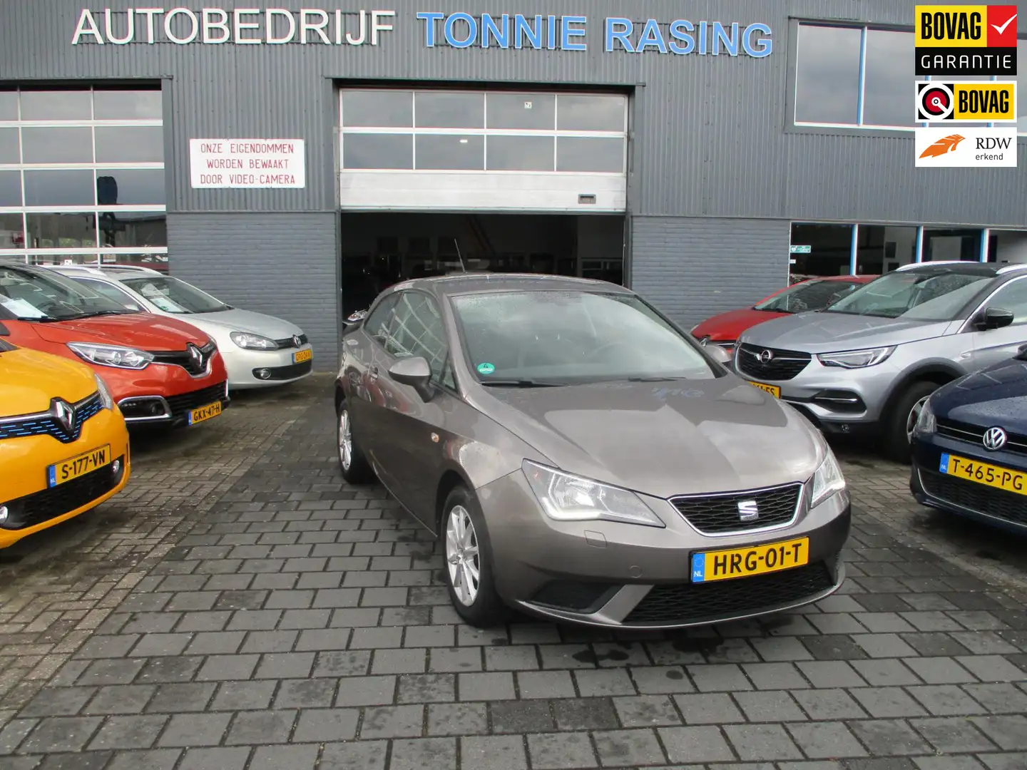 SEAT Ibiza SC 1.0 EcoTSI Style Grau - 1